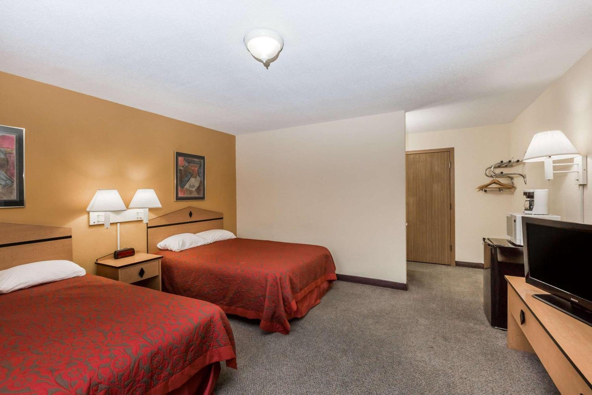 Days Inn by Wyndham Atlantic photo 8