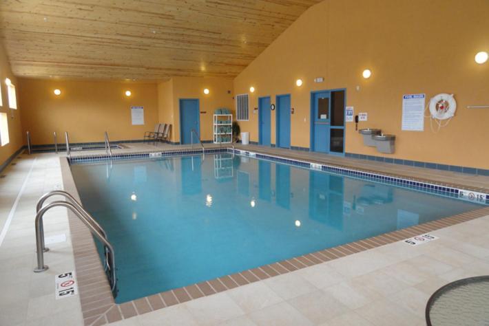 Canby Inn and Suites photo 3