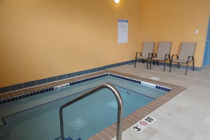 Canby Inn and Suites photo 2