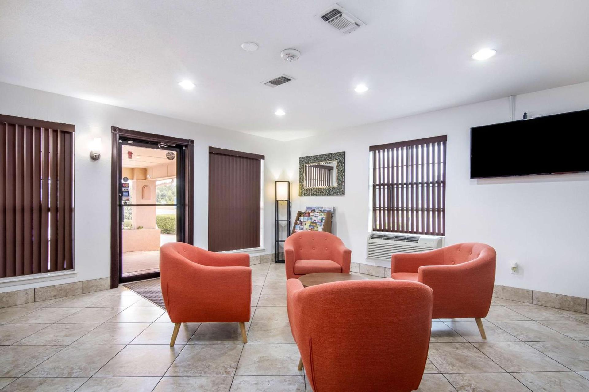 Motel 6-Marshall, TX photo 20