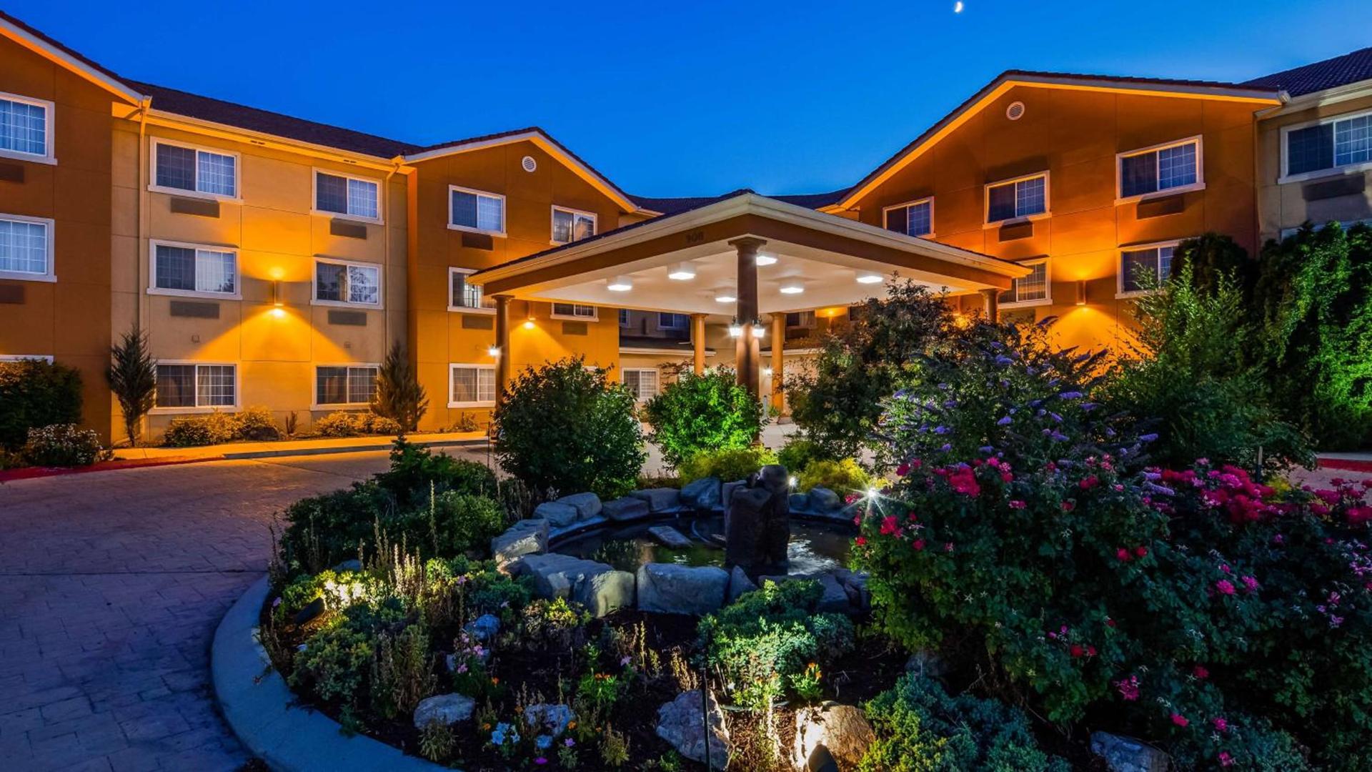 Best Western Plus Caldwell Inn & Suites — hotel in Caldwell