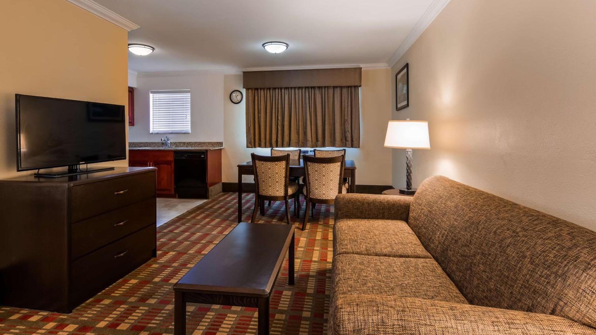 Best Western Garden Villa Inn photo 2