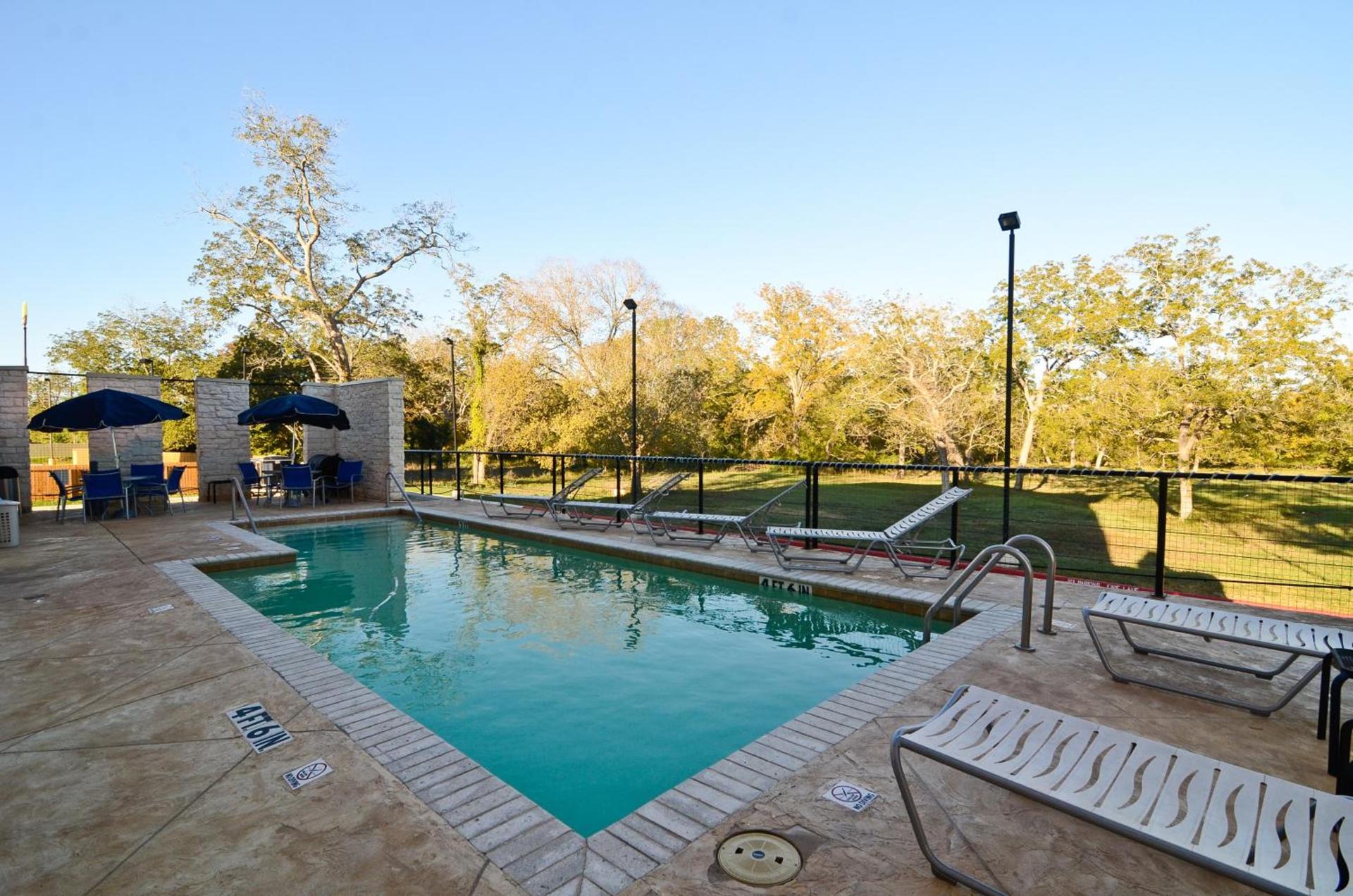 Baymont by Wyndham Columbus photo 38