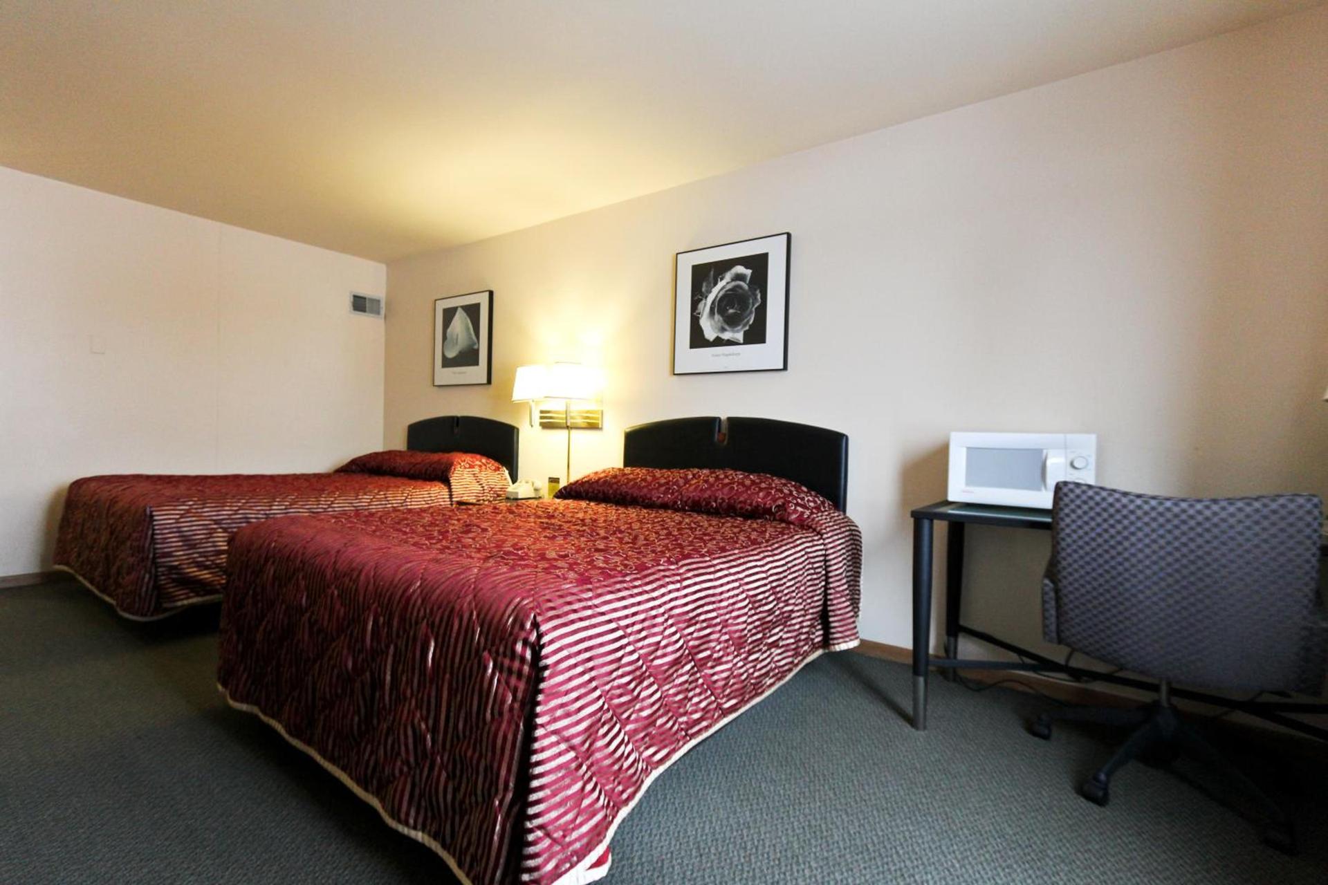 Luck Country Inn photo 17
