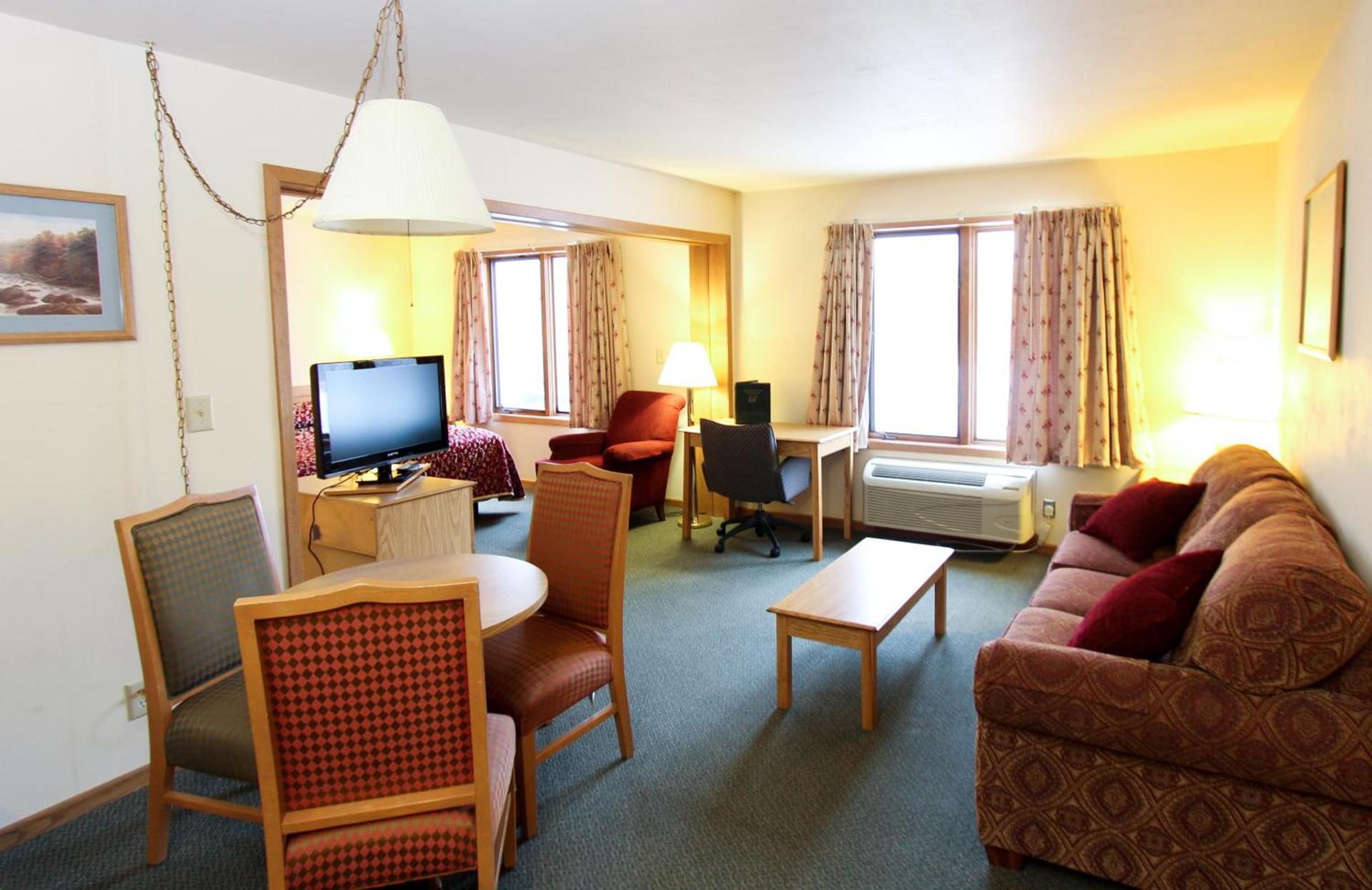 Luck Country Inn photo 11
