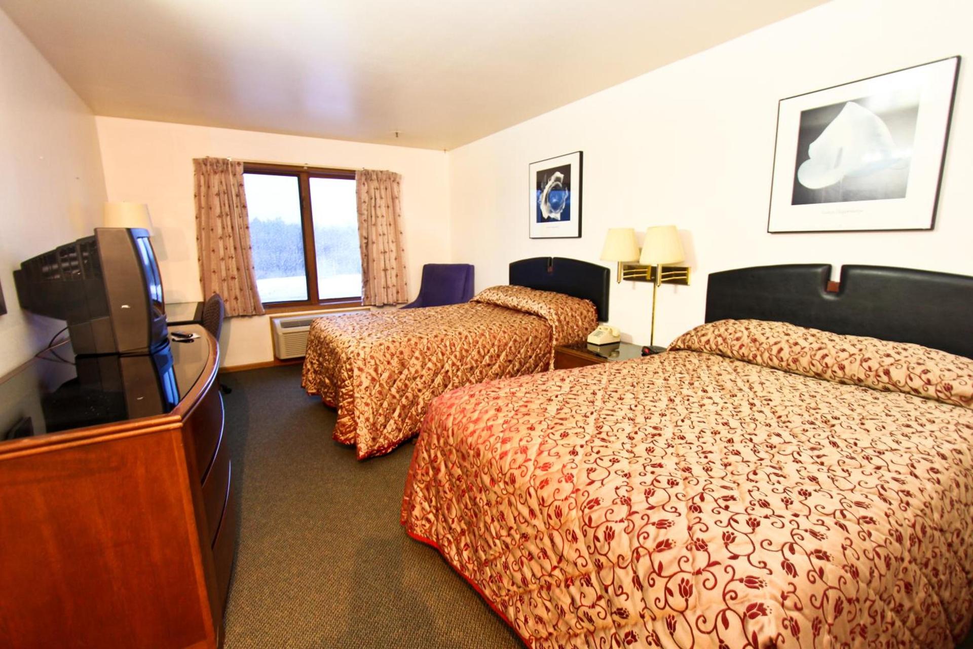 Luck Country Inn photo 25