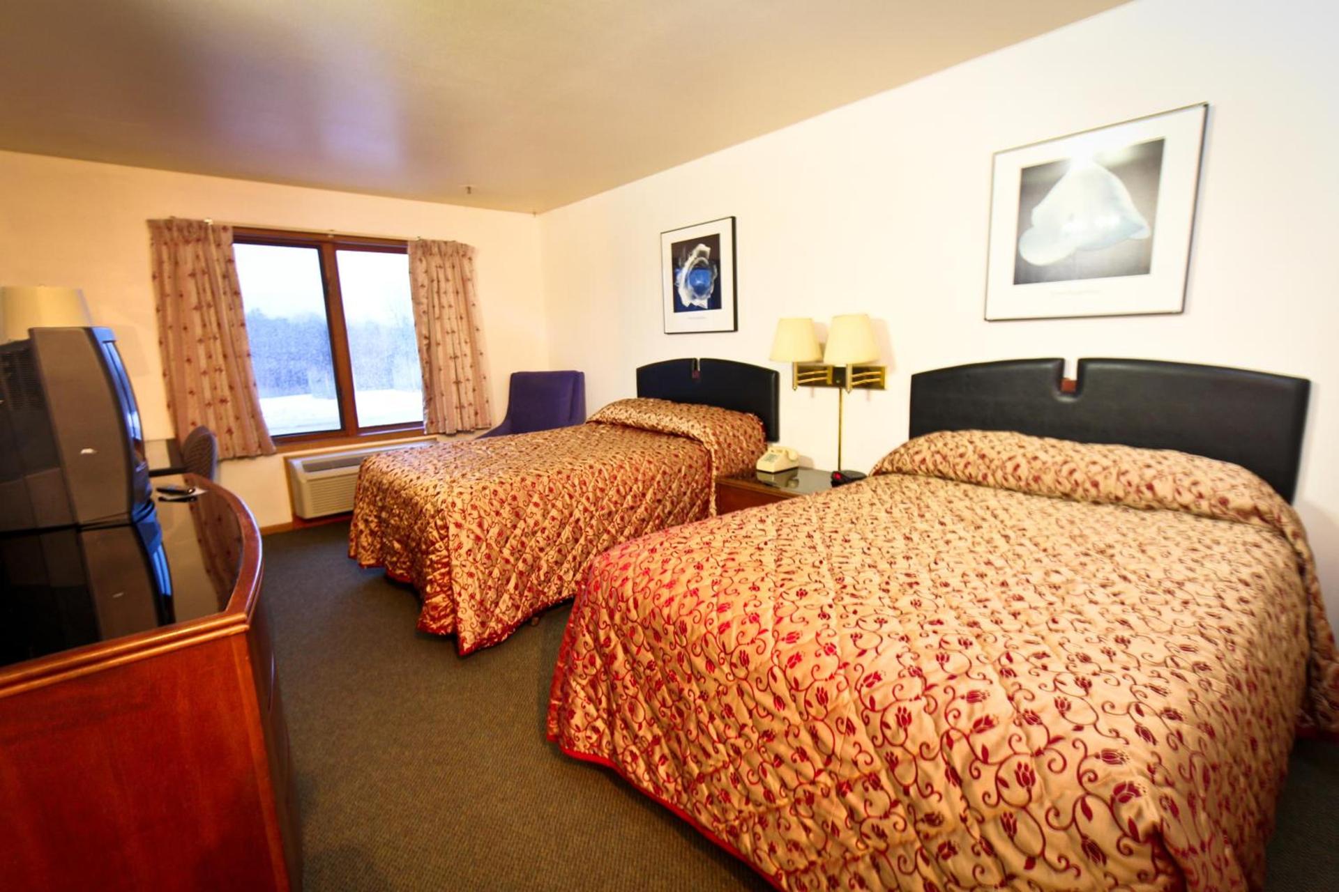 Luck Country Inn photo 10