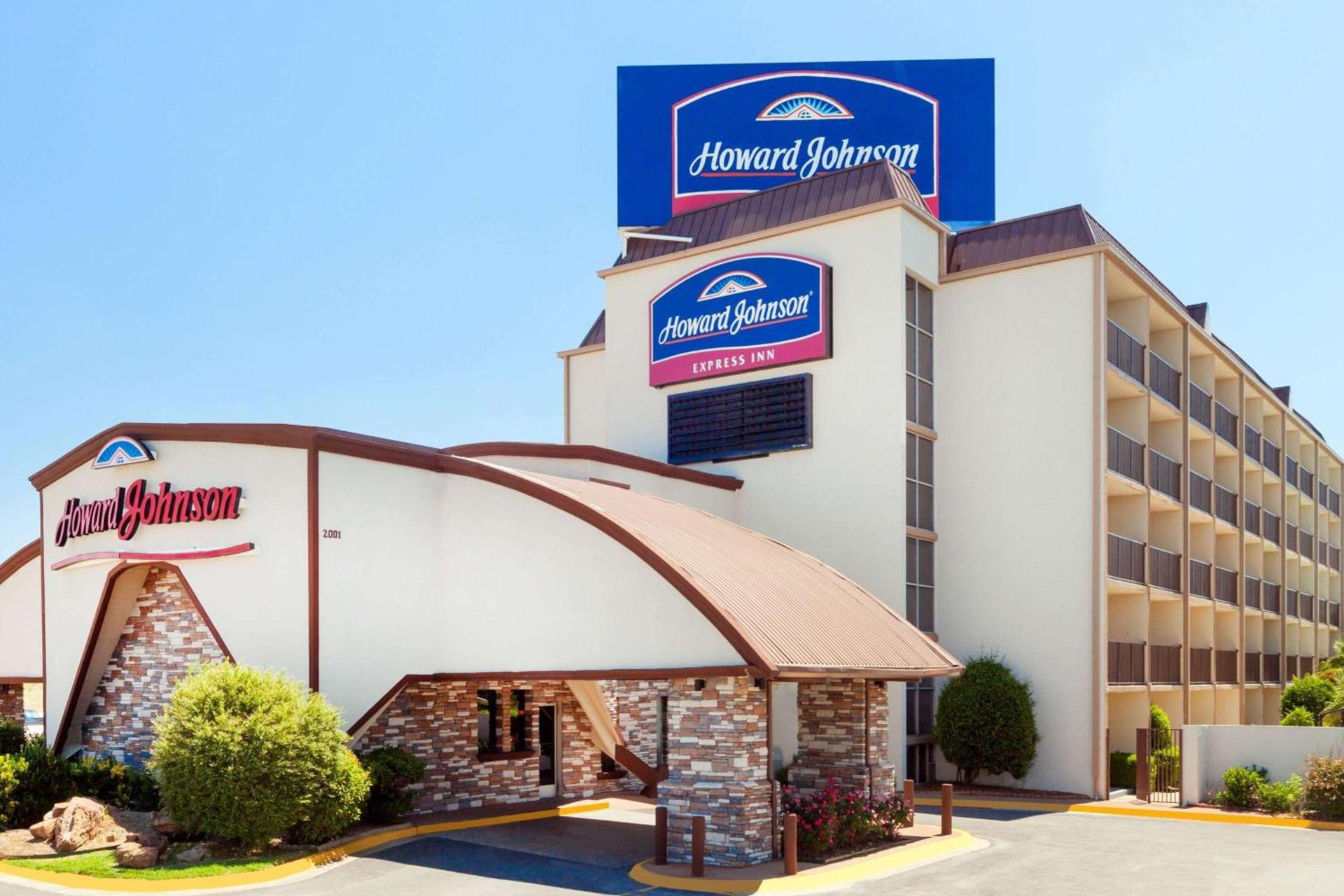 Howard Johnson by Wyndham Arlington Ballpark / Six Flags — hotel in Arlington