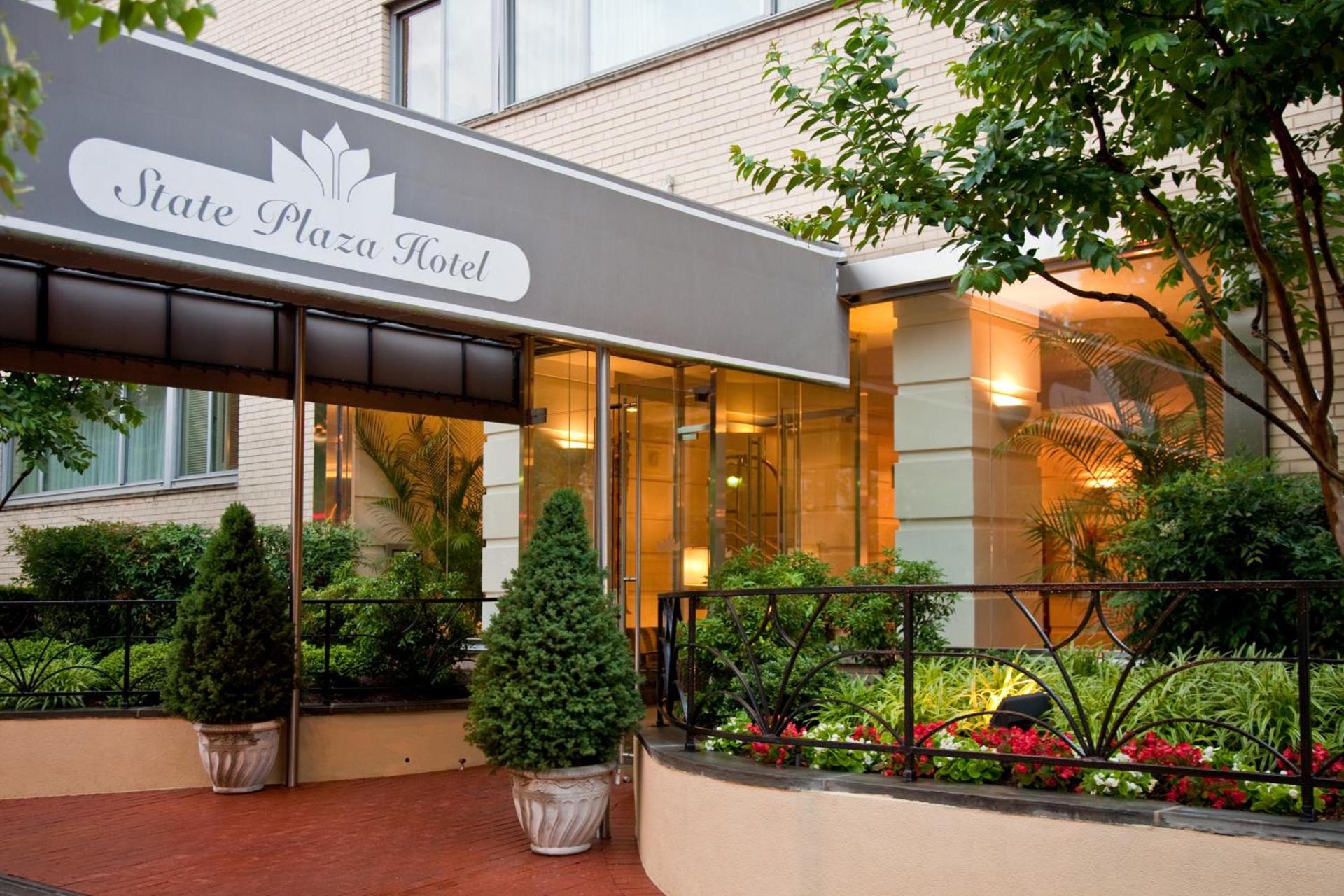 State Plaza Hotel photo 3