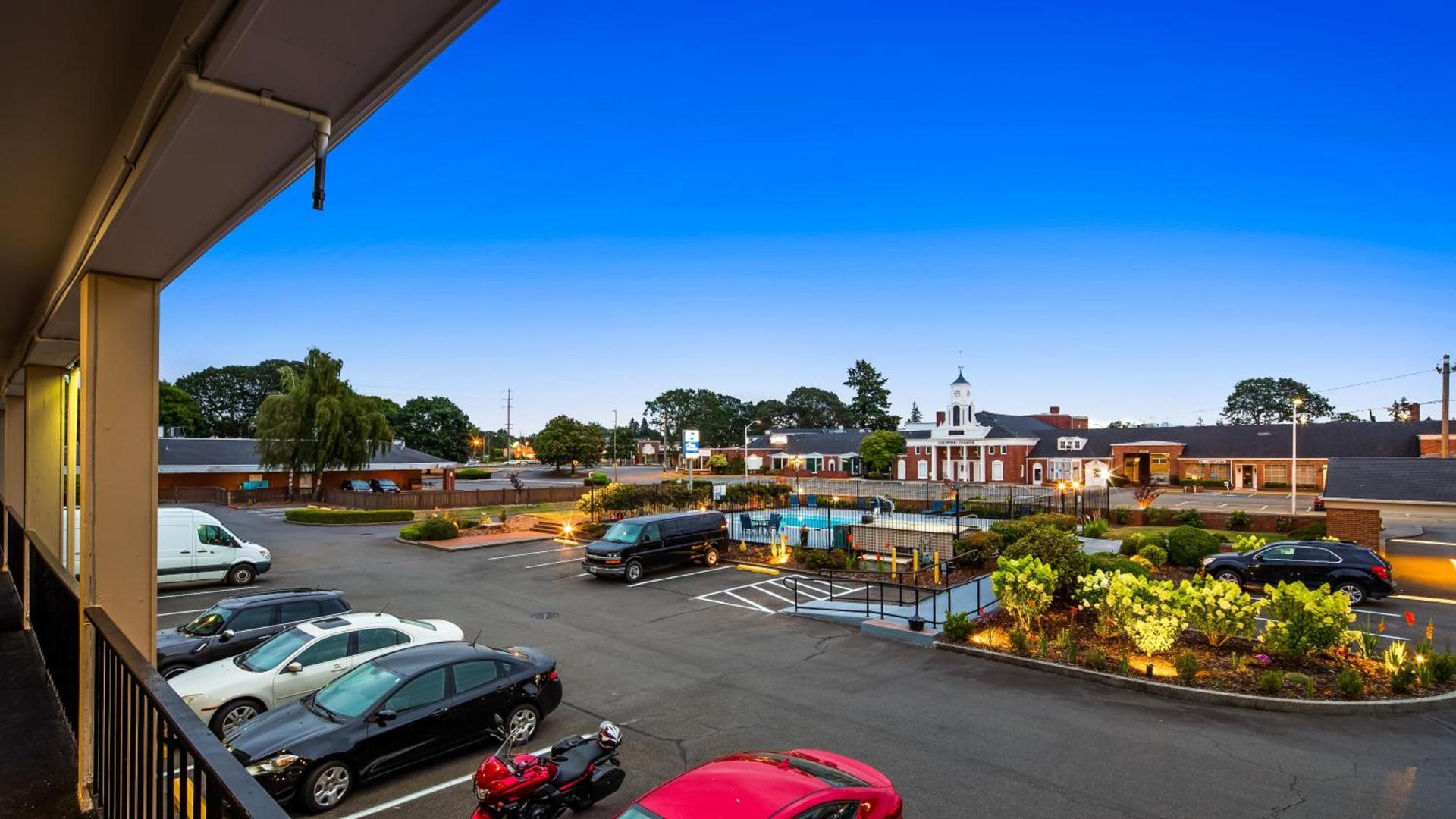 Best Western Lakewood- Historic Landmark photo 34