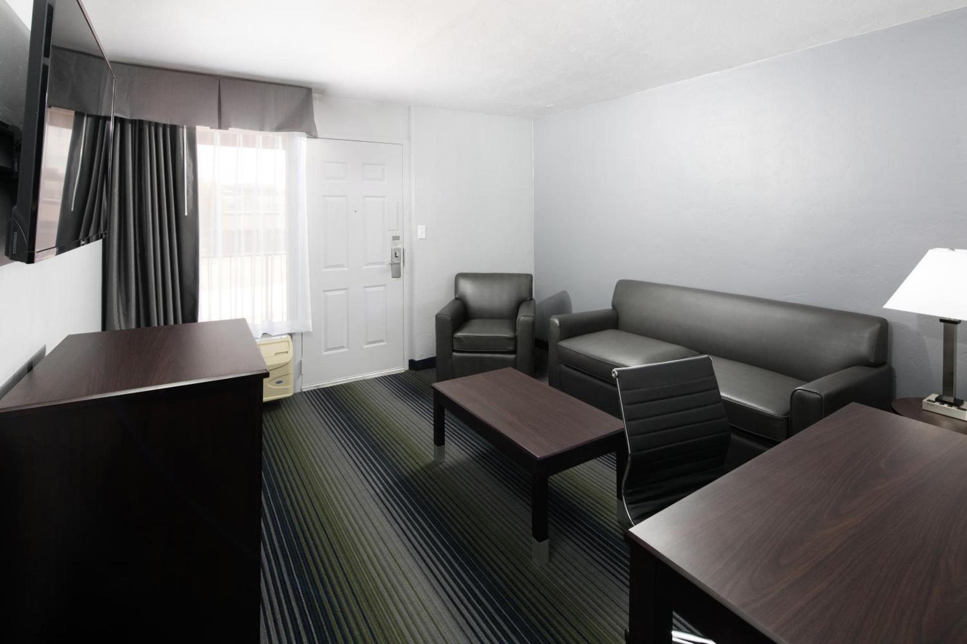 Red Lion Inn & Suites Tucson Downtown photo 5