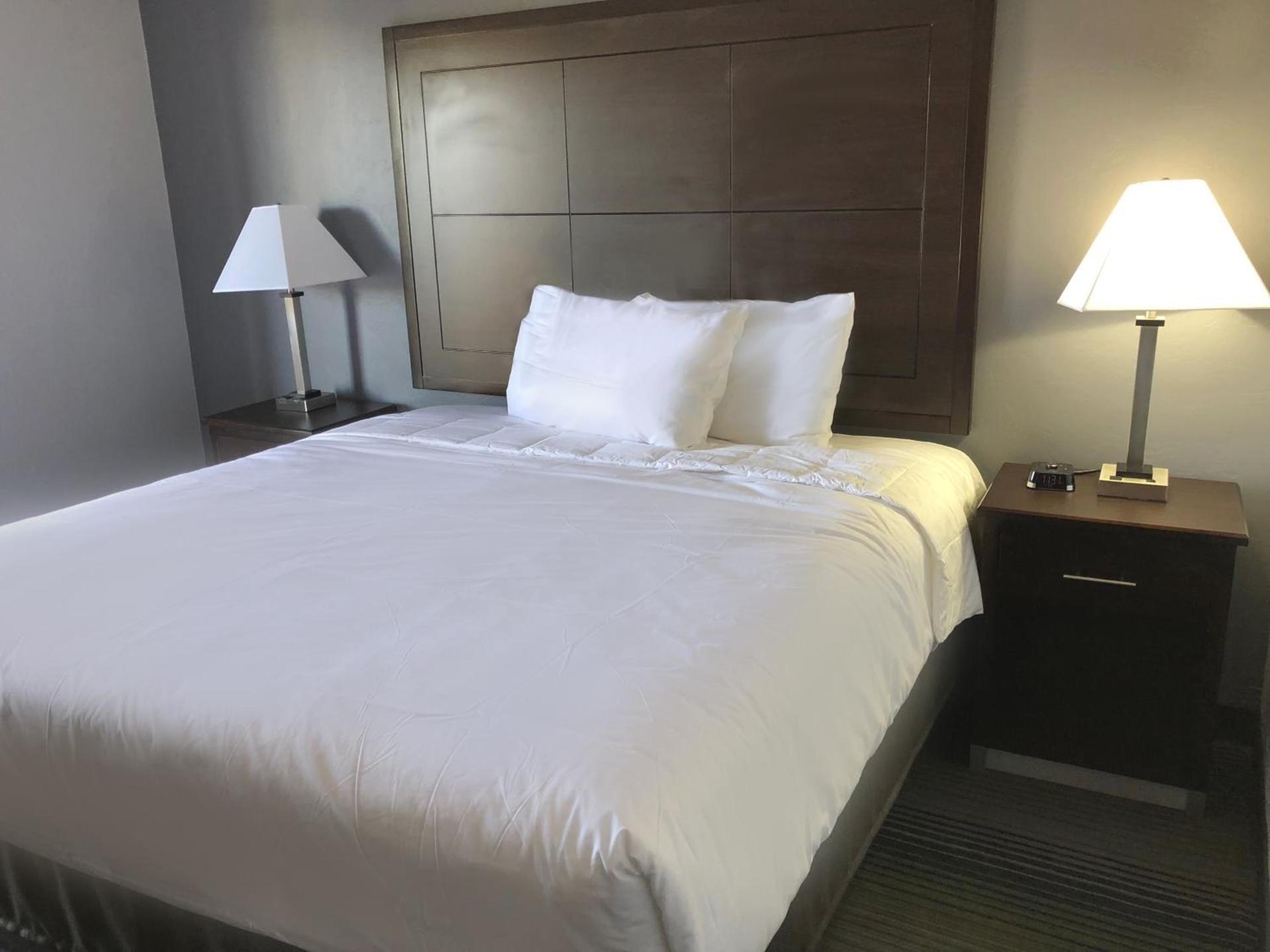 Red Lion Inn & Suites Tucson Downtown photo 23