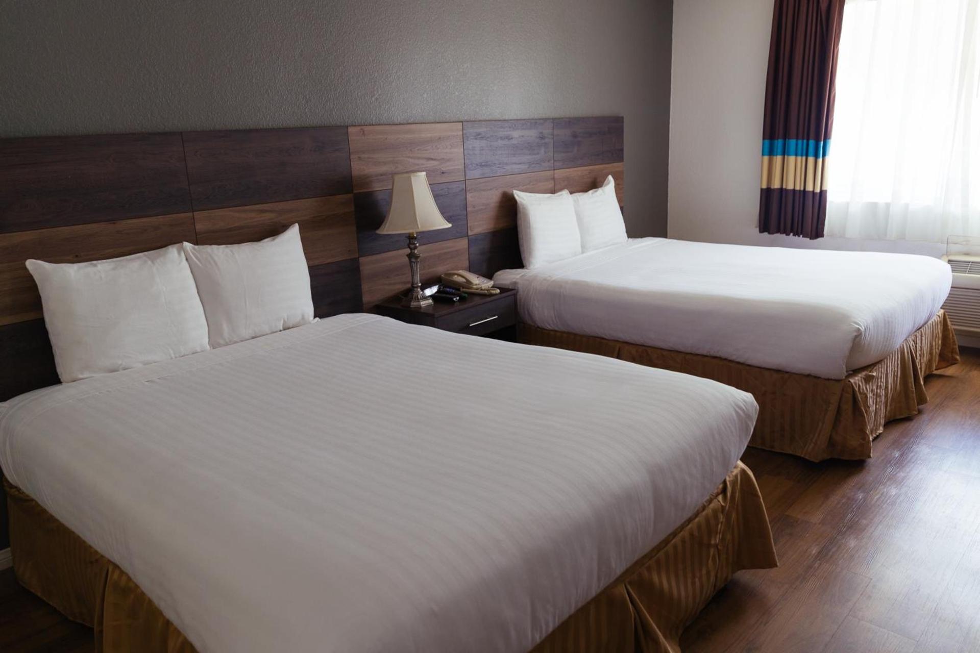 Cozy Inn photo 36