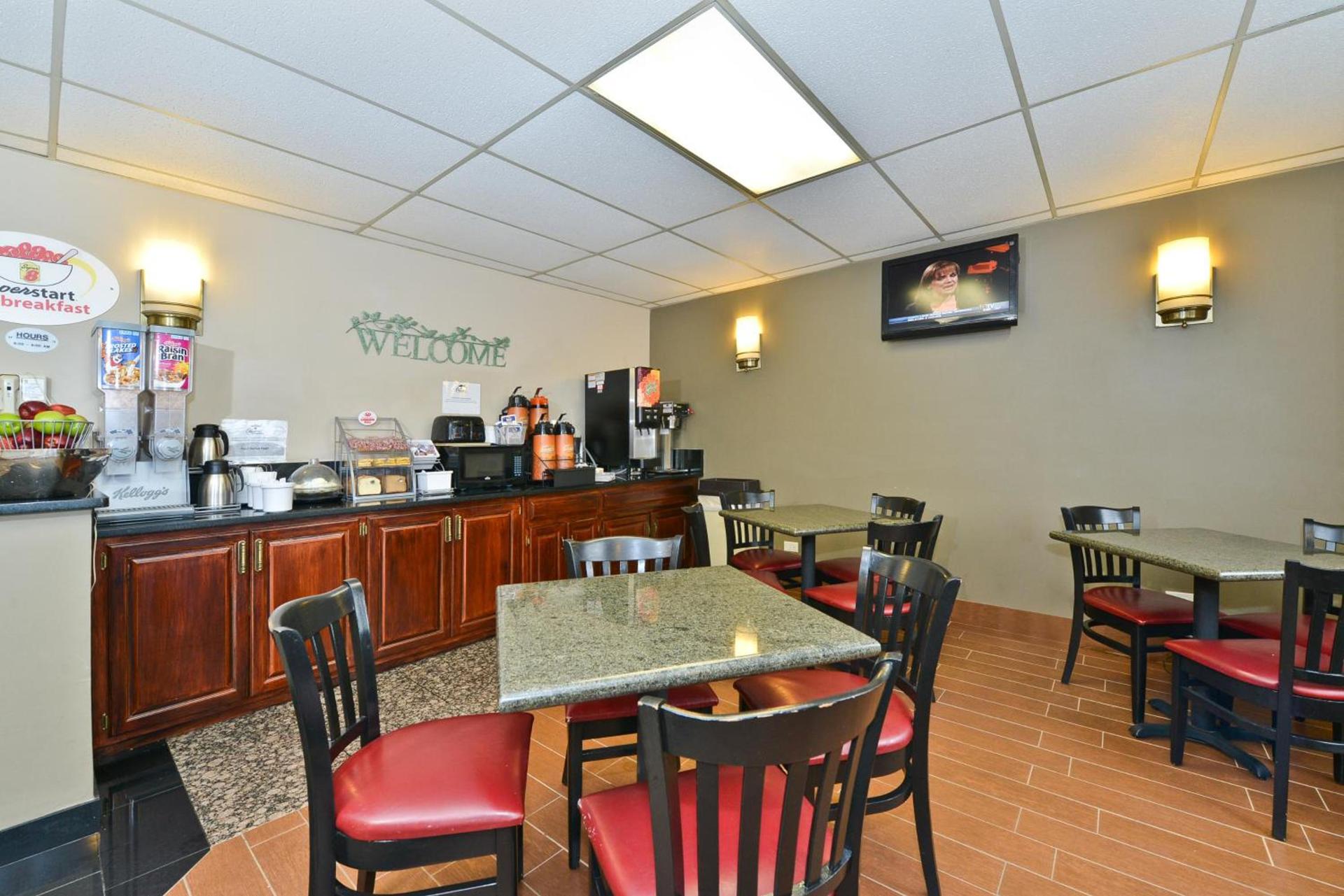 Super 8 by Wyndham Bridgeview/Chicago Area photo 11