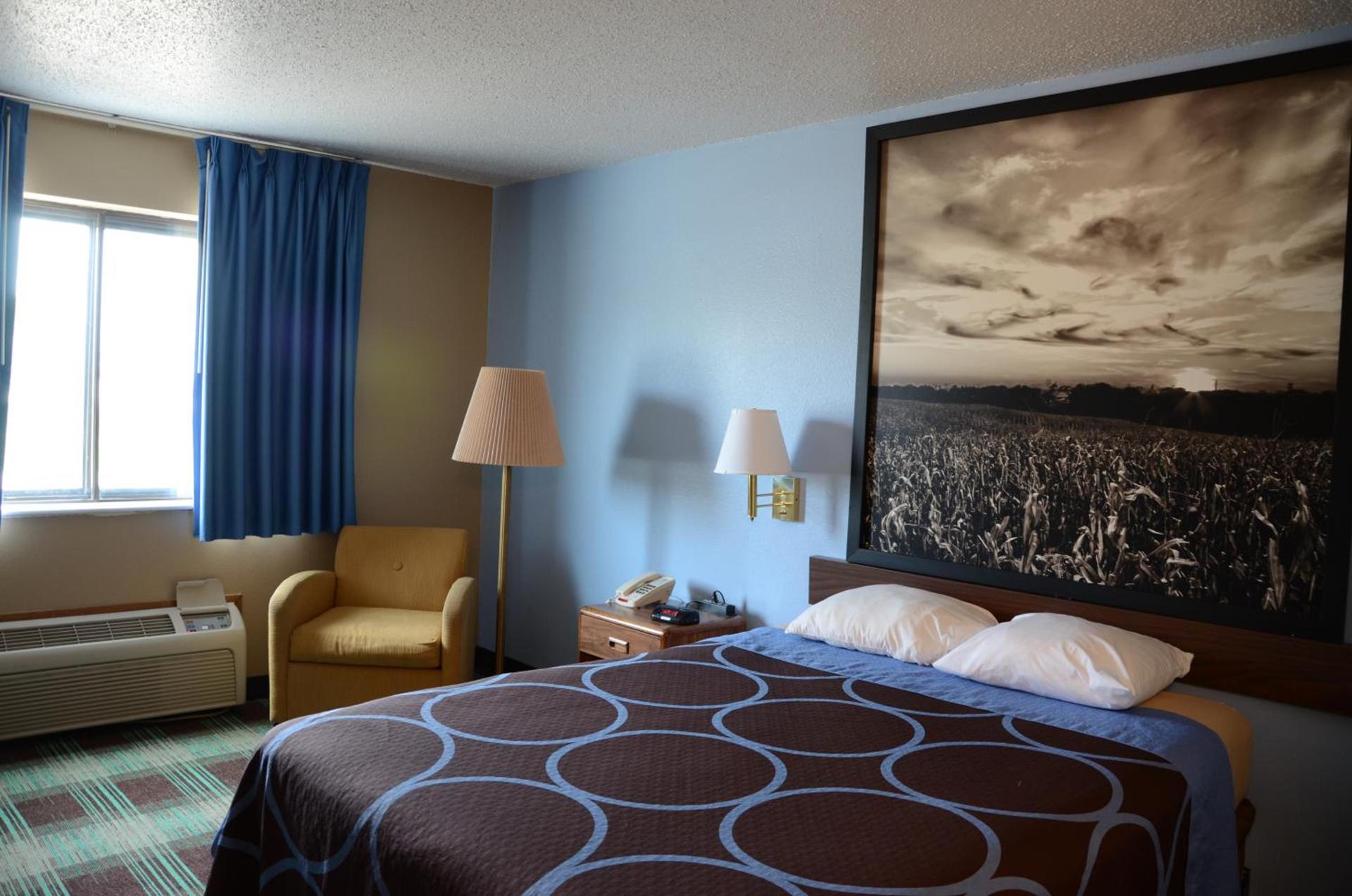 Super 8 by Wyndham Centerville photo 34