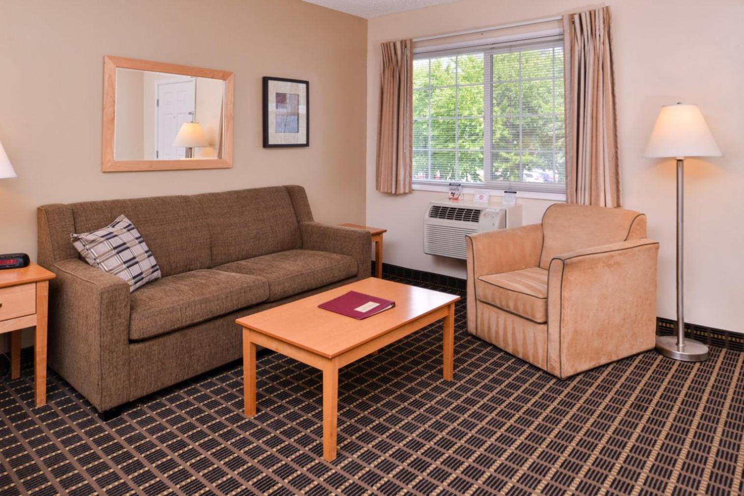 Campus Inn & Suites Eugene Downtown photo 25