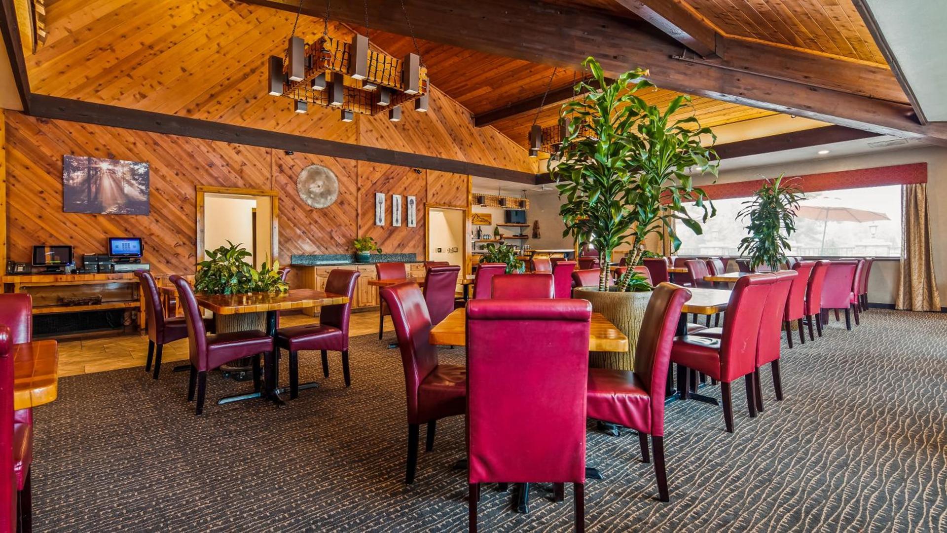 Best Western Plus Tree House photo 10