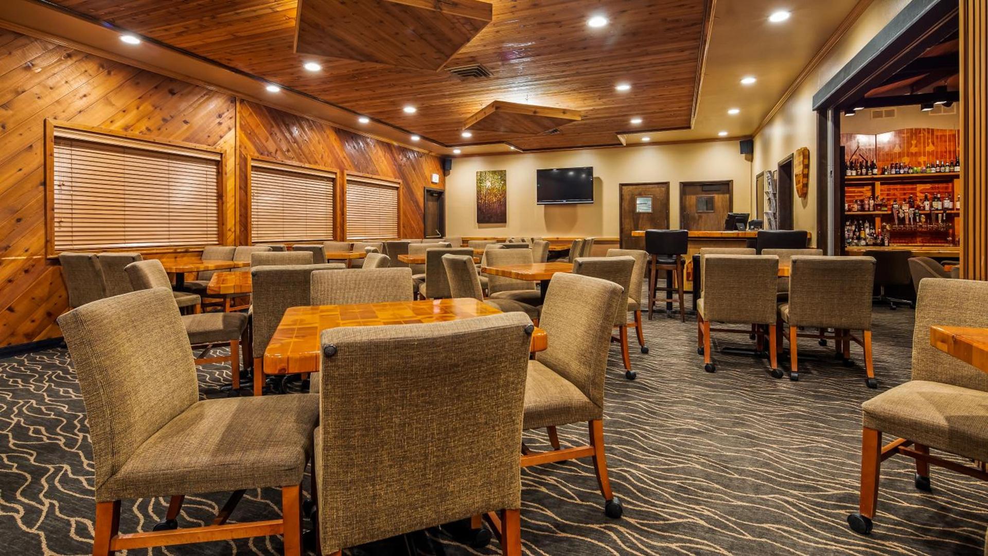 Best Western Plus Tree House photo 16