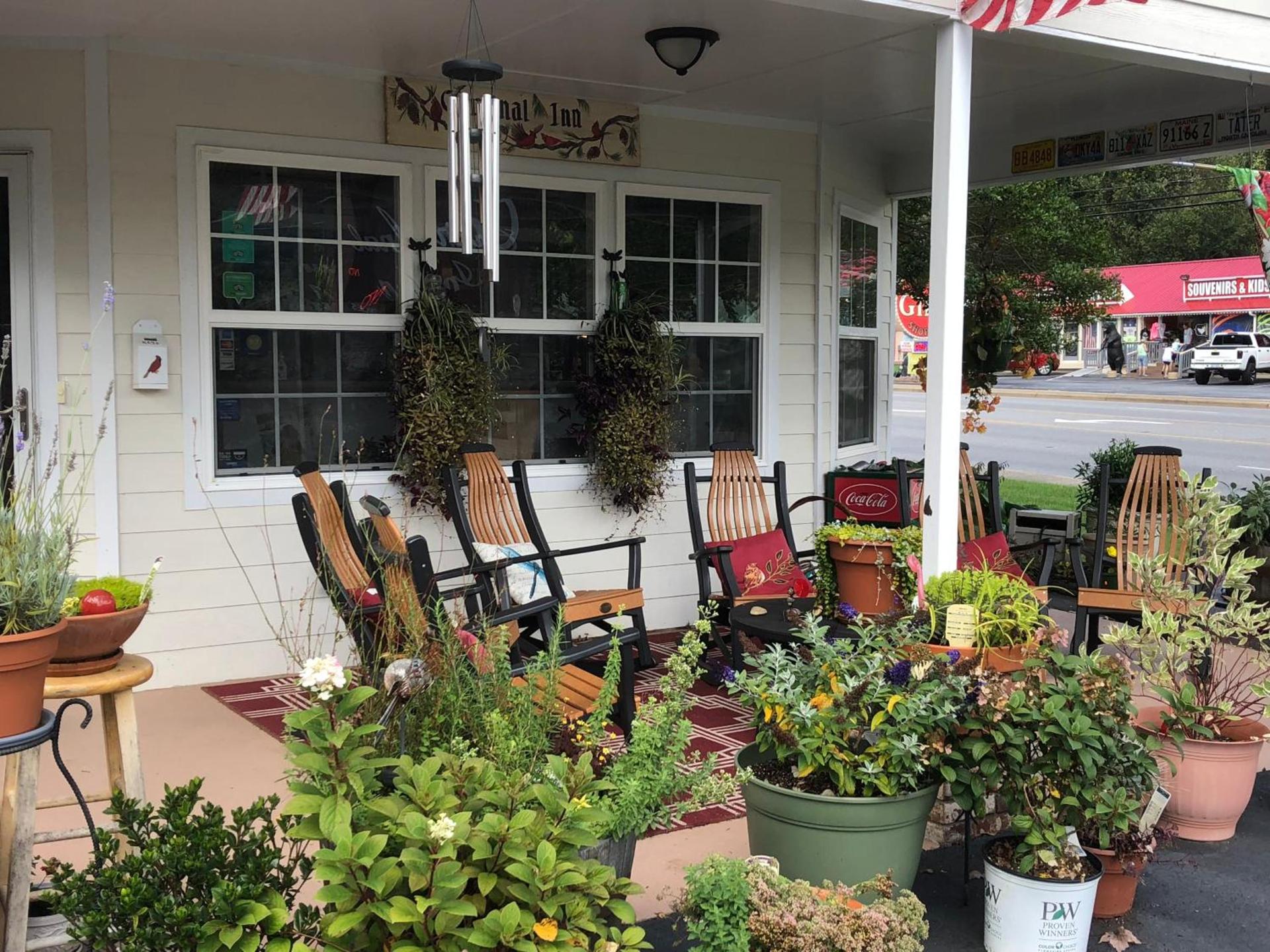 Cardinal Inn photo 46