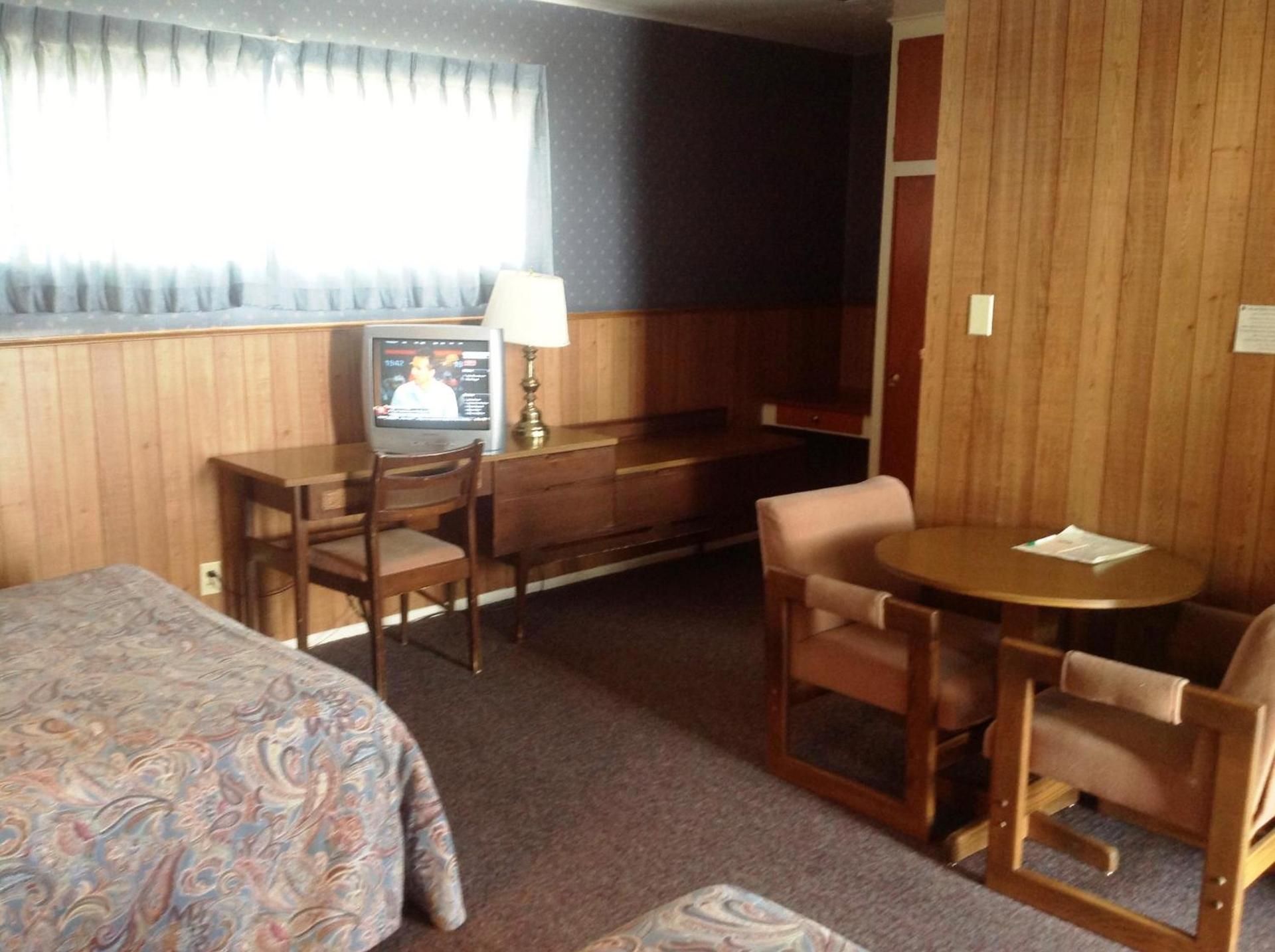 Bridgeport Inn photo 4