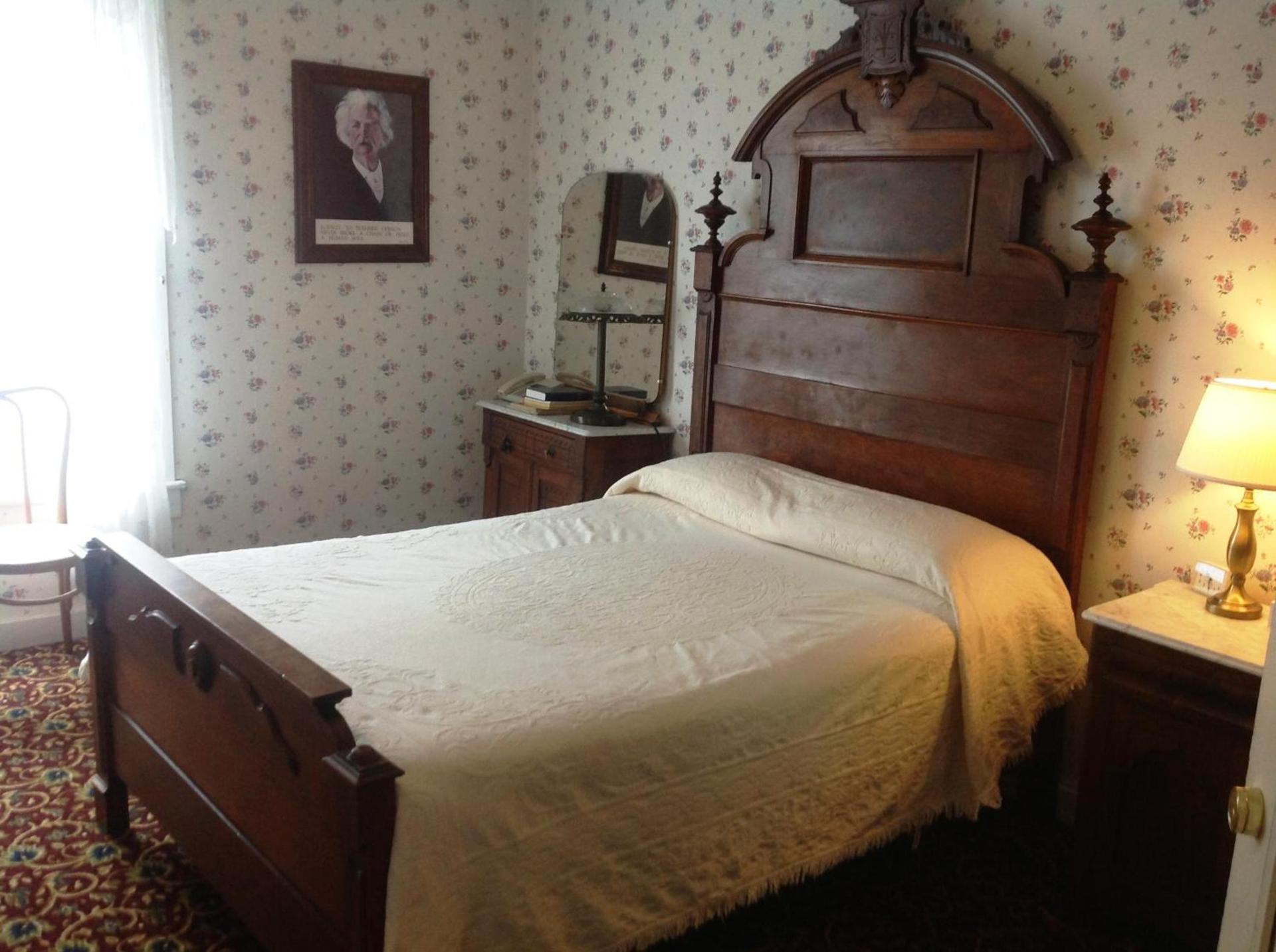 Bridgeport Inn photo 13