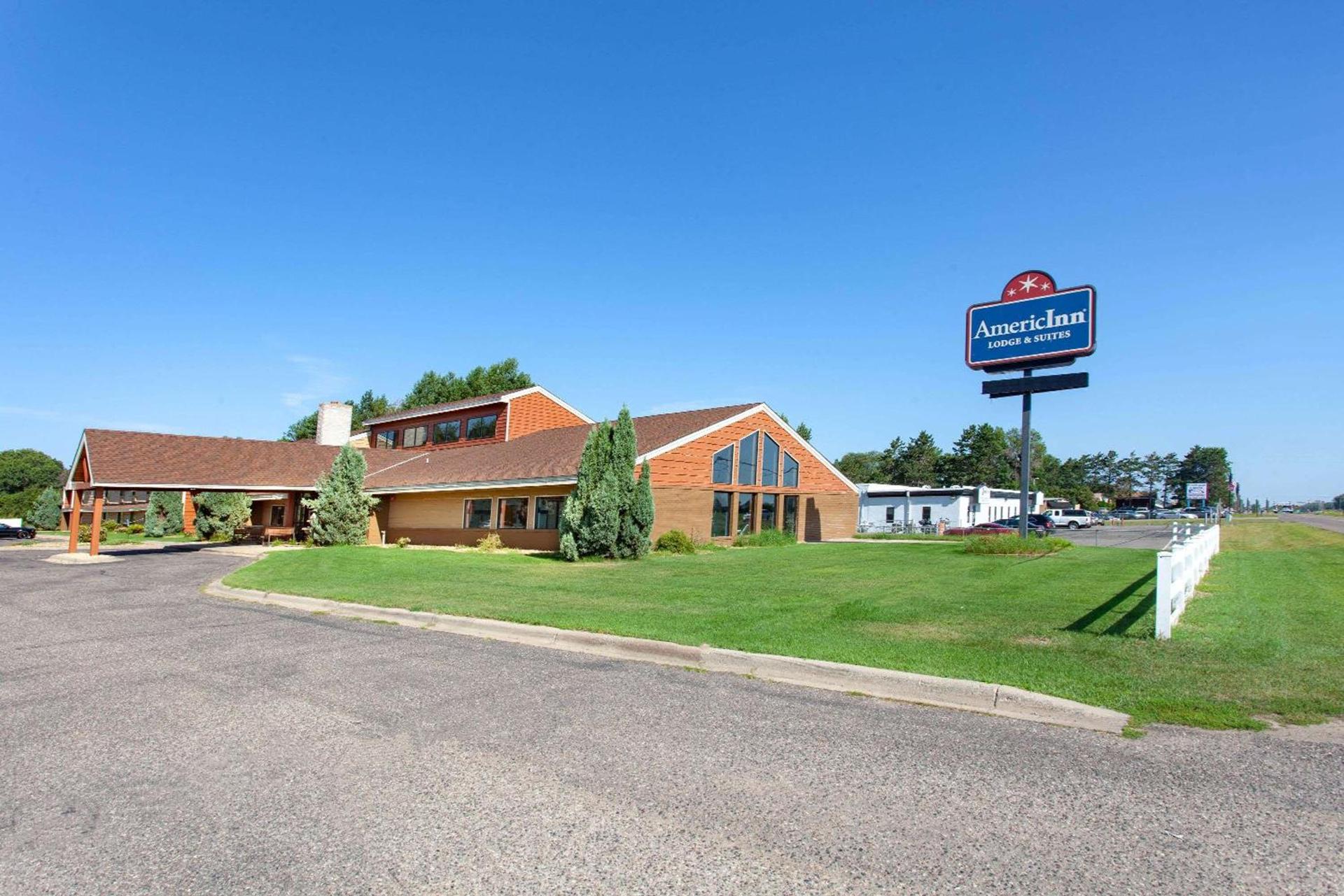 AmericInn by Wyndham Ham Lake photo 2