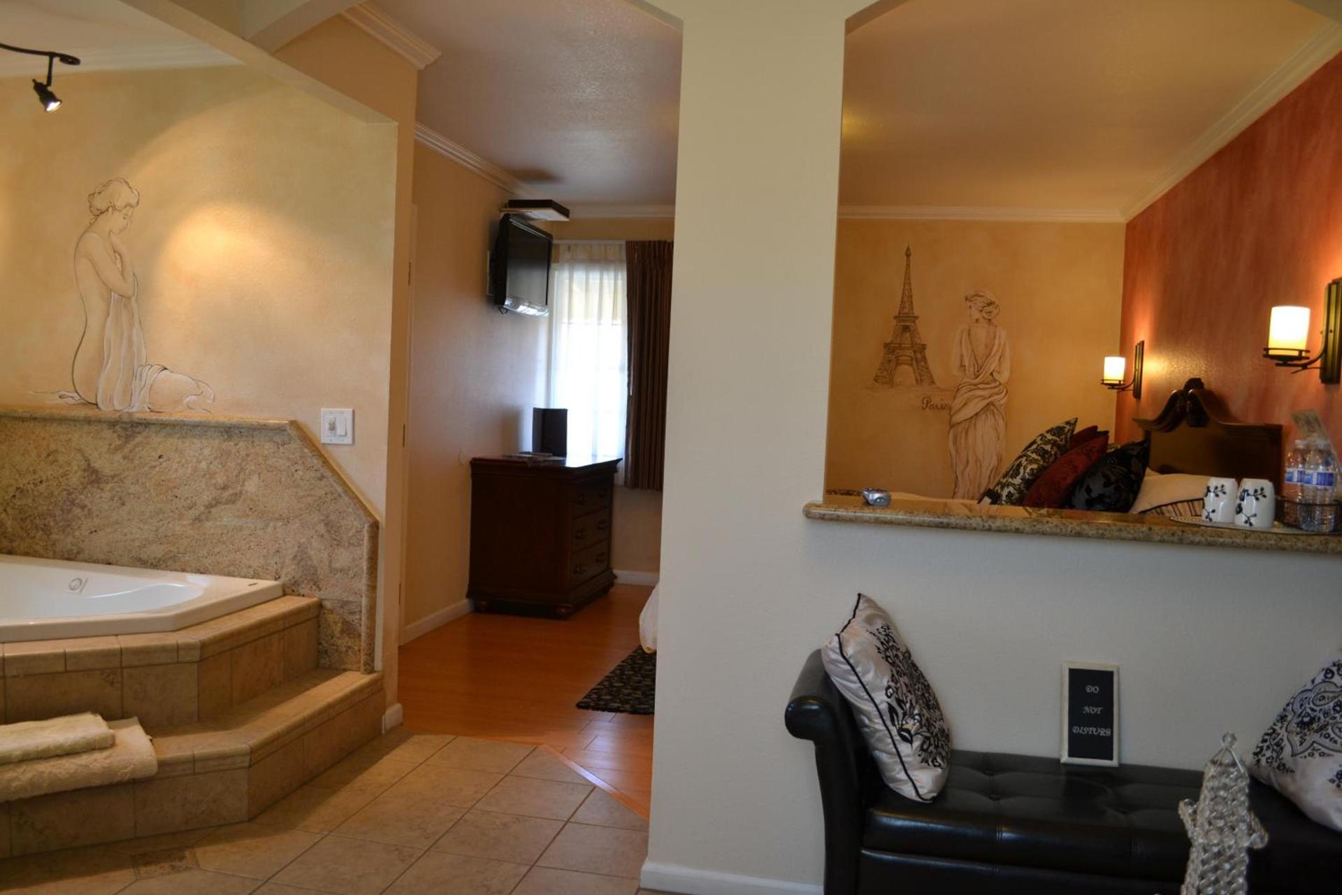 Chardonnay Lodge photo 69
