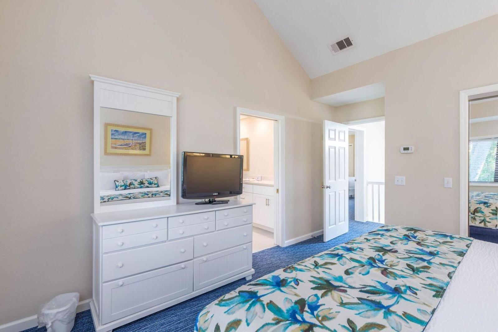 Coral Reef Resort photo 30