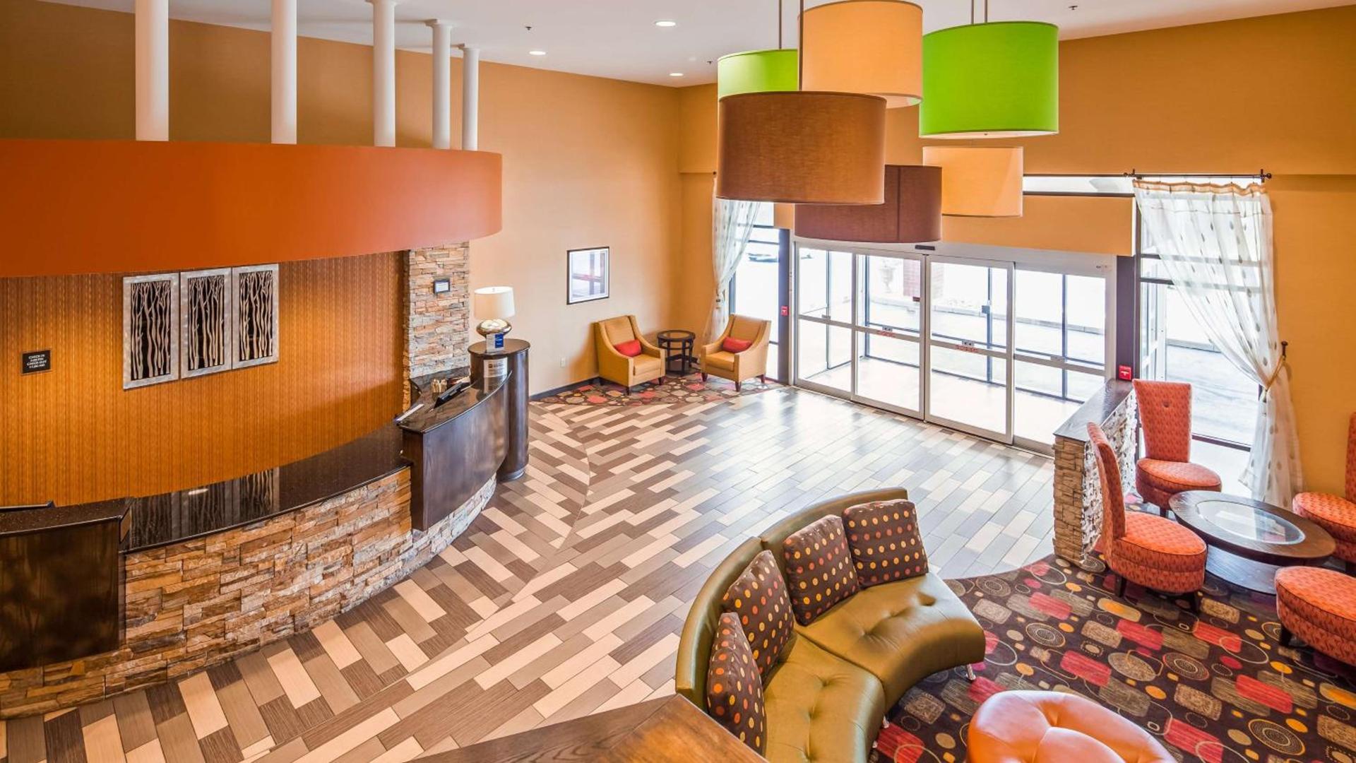 Best Western Luxbury Inn Fort Wayne photo 8