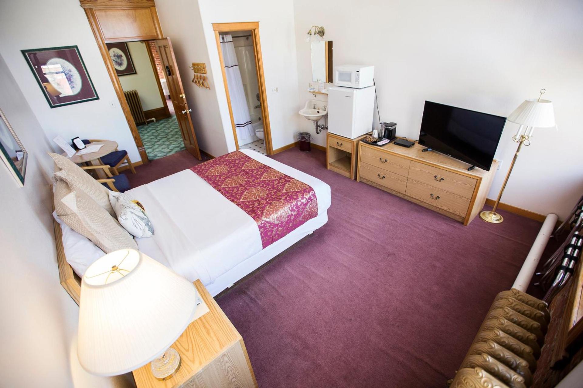 The Victor Hotel photo 37