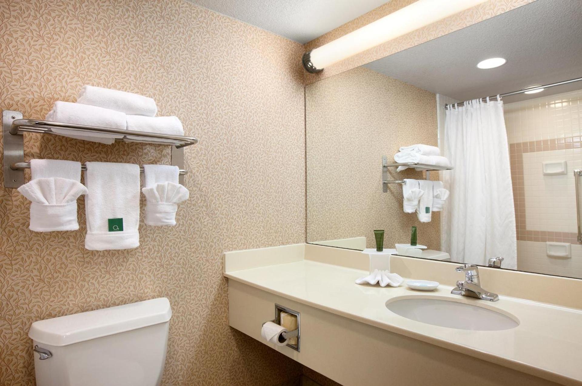 Capitol Plaza Hotel Jefferson City photo 18