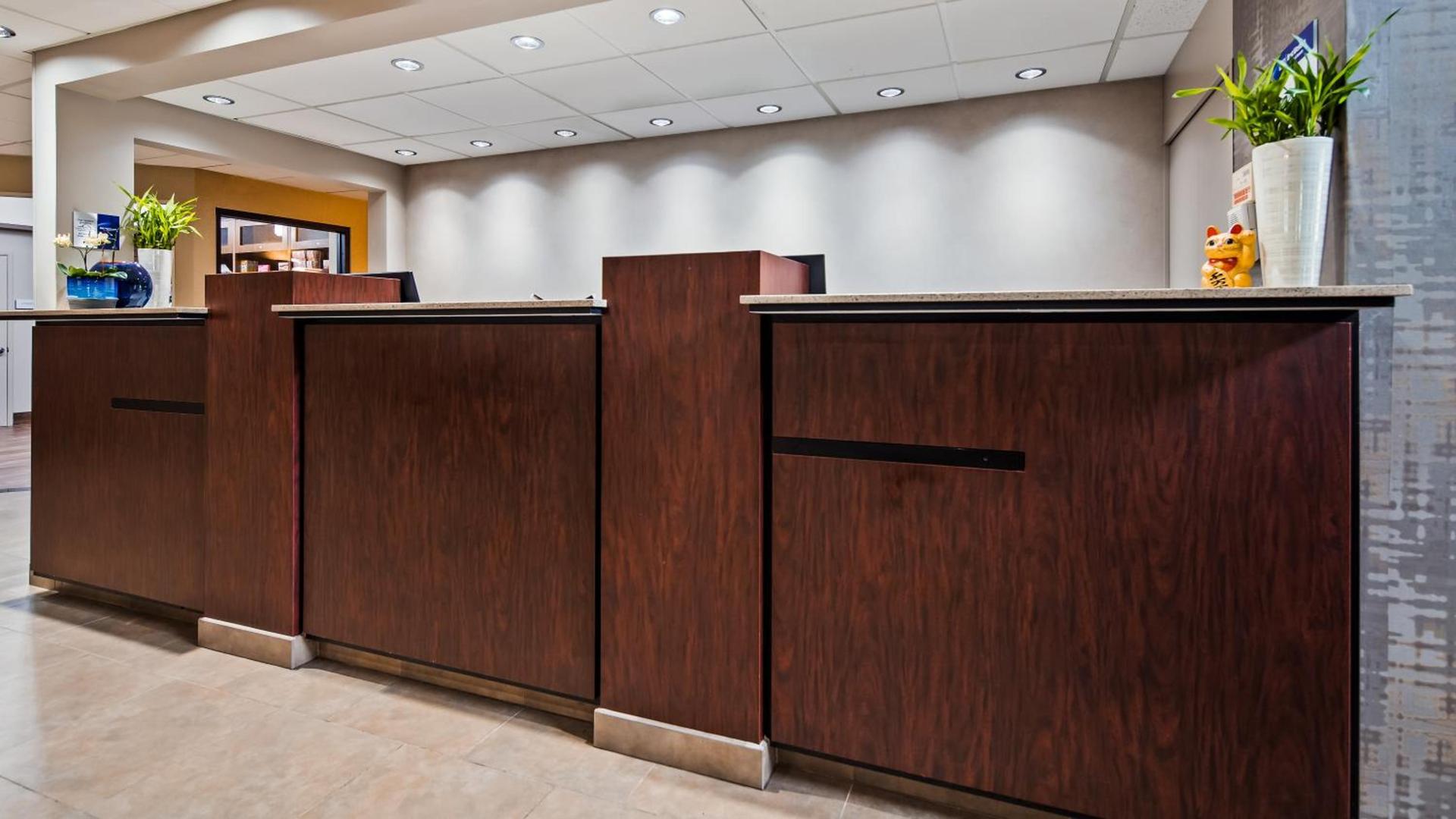Best Western Plus Portland Airport Hotel & Suites photo 38