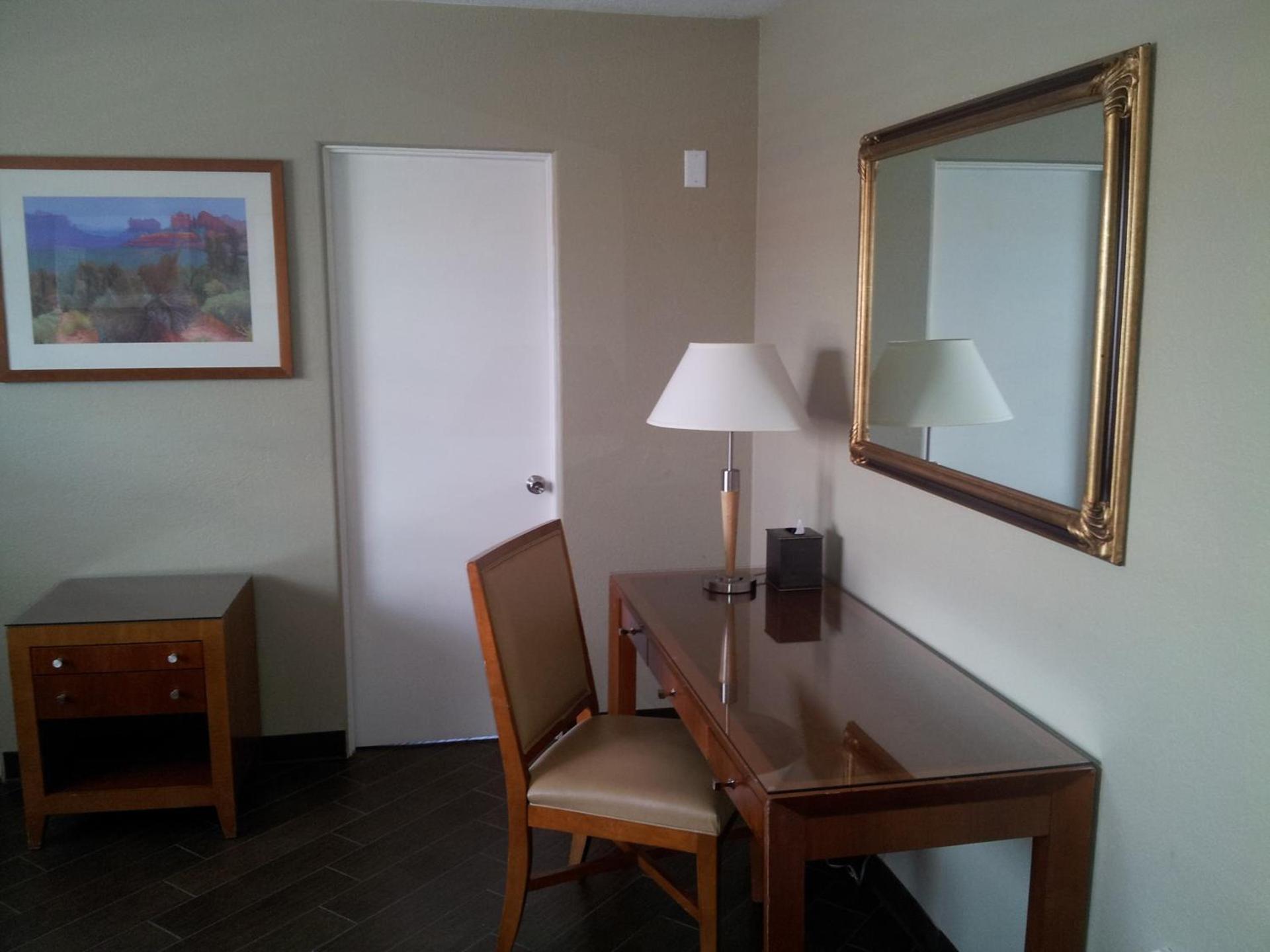 Oasis Boutique Motel photo 5