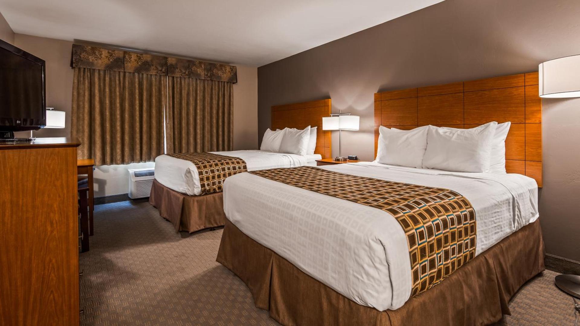 Best Western Inn at the Rogue photo 41
