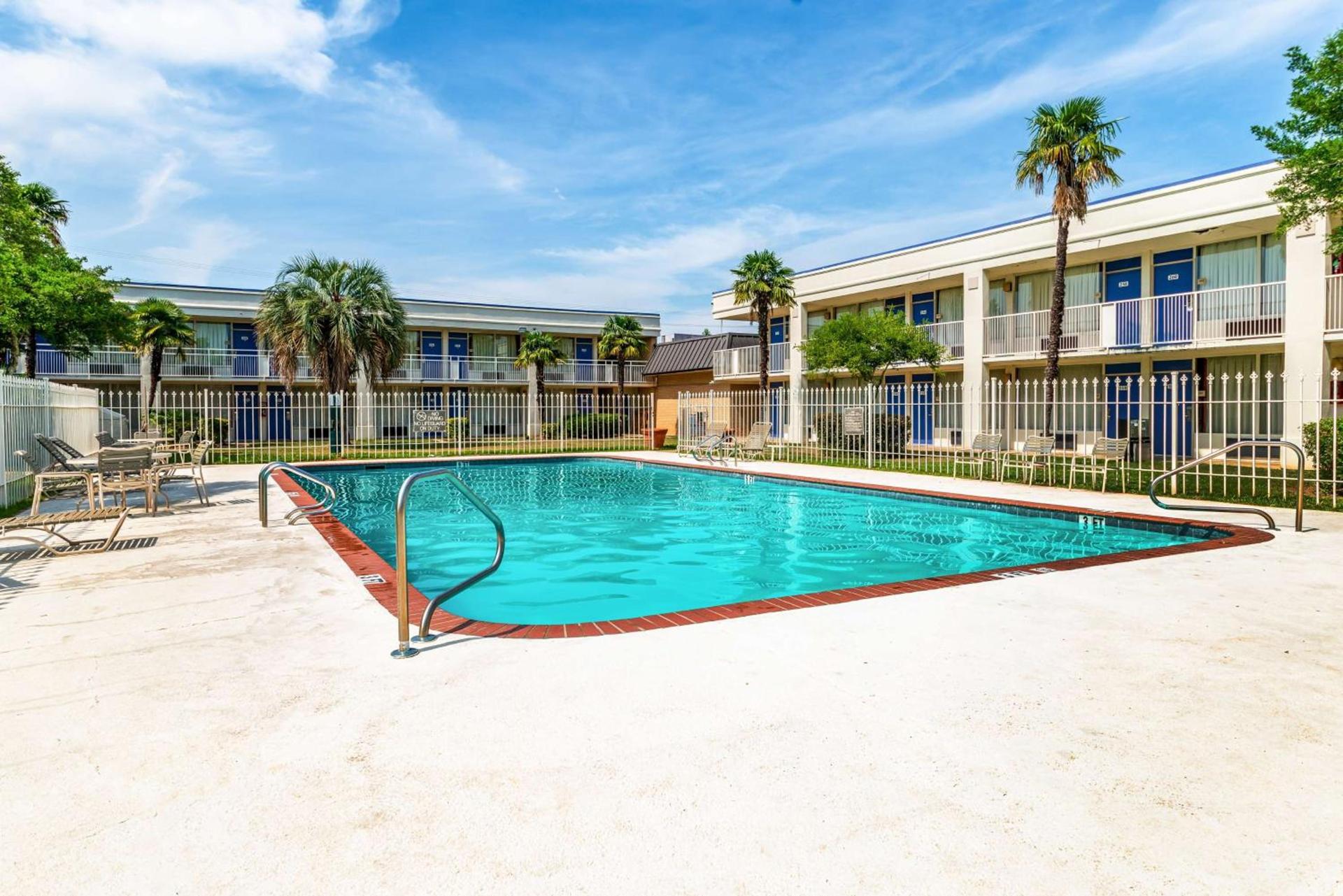 Motel 6-Natchitoches, LA photo 5