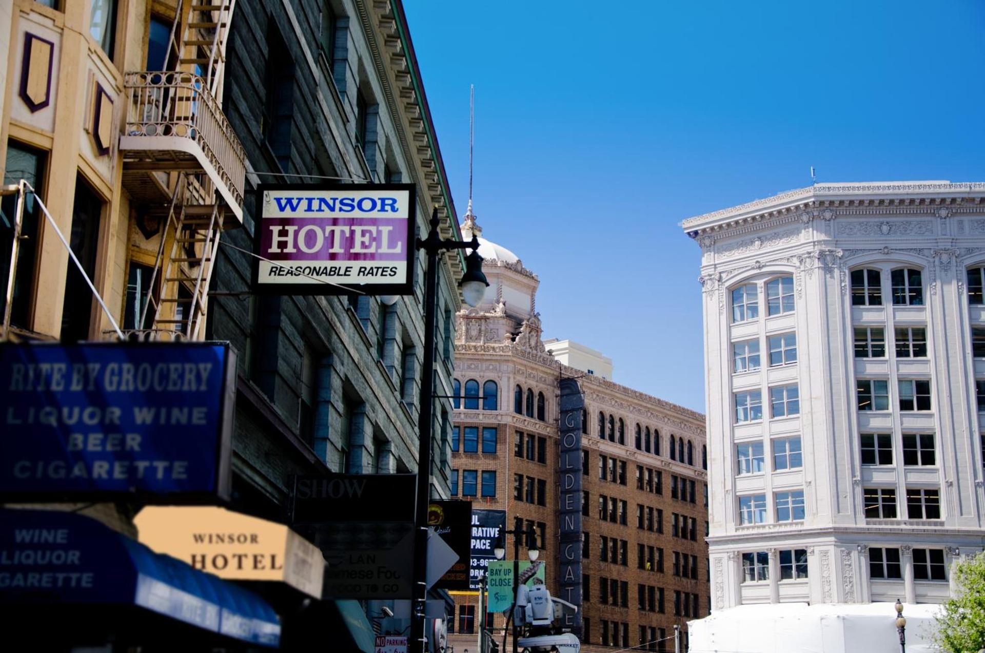 Winsor Hotel photo 2