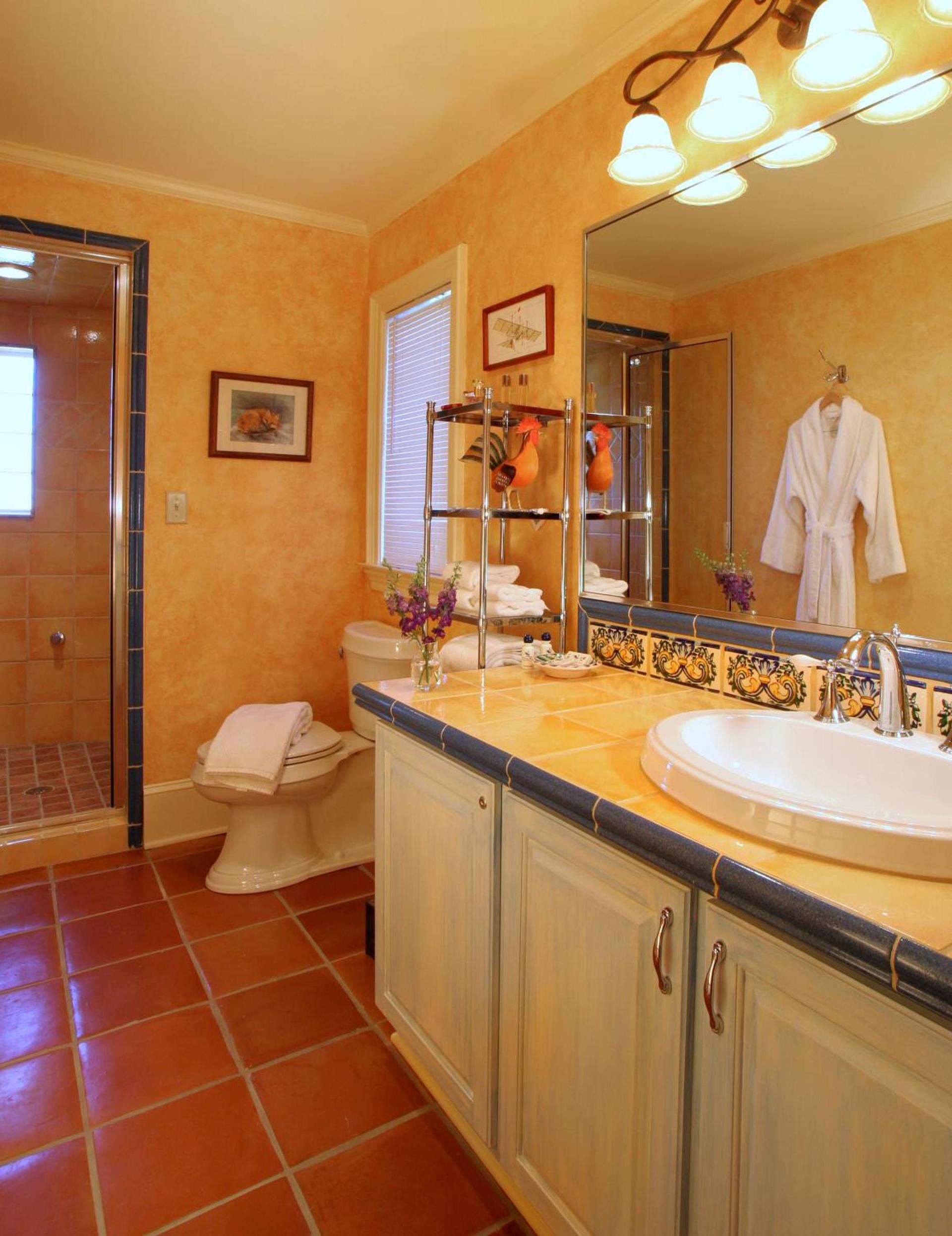 L'Auberge Provencale Inn & Restaurant photo 29