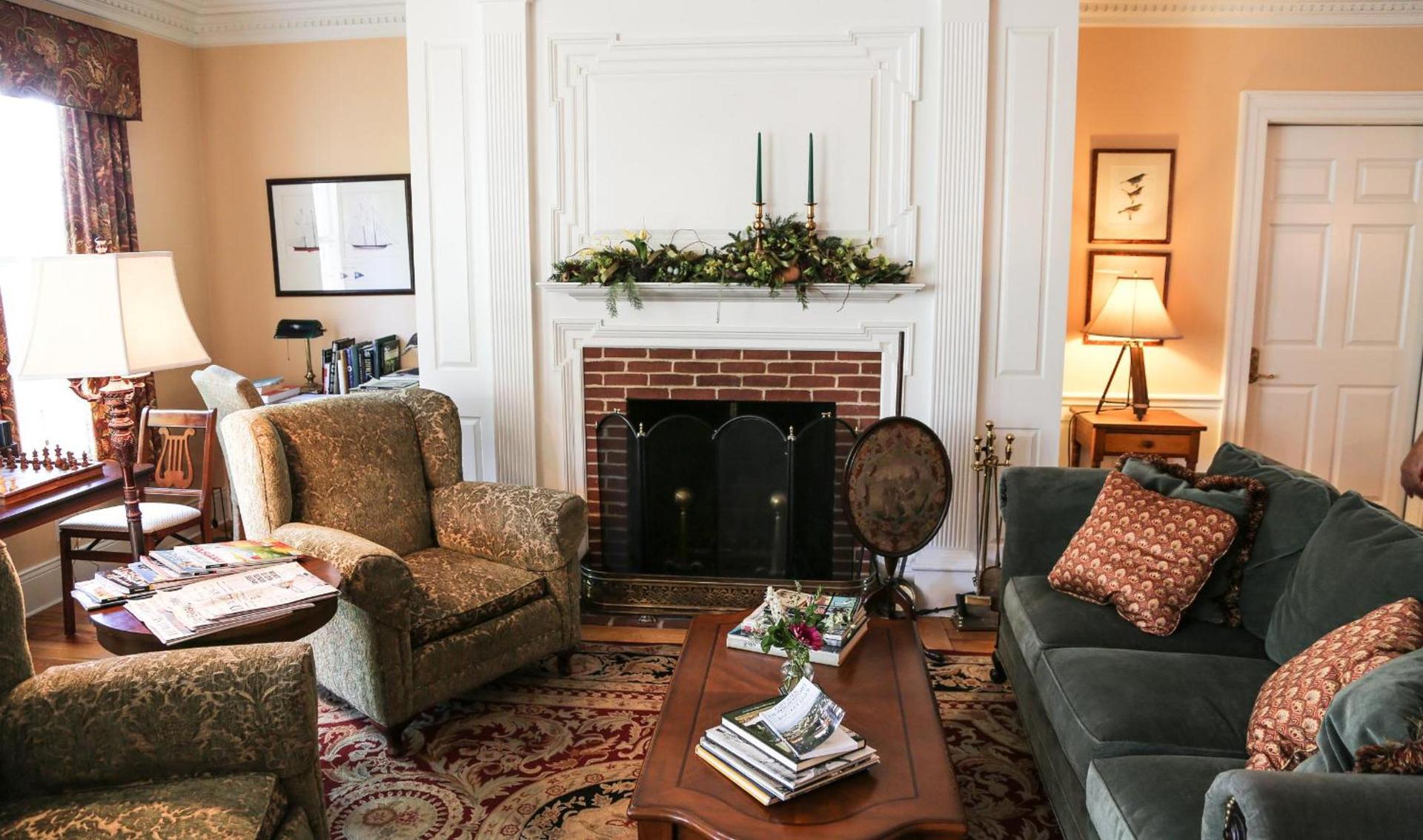 Compass Rose Inn photo 4