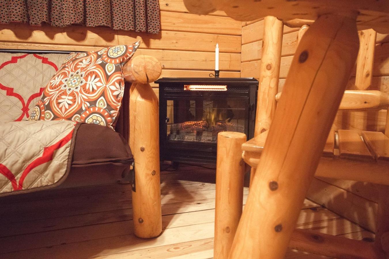 Katie's Cozy Cabins photo 6
