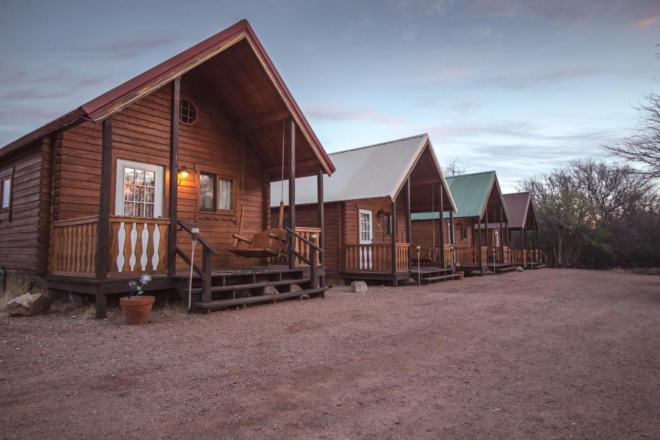 Katie's Cozy Cabins photo 11