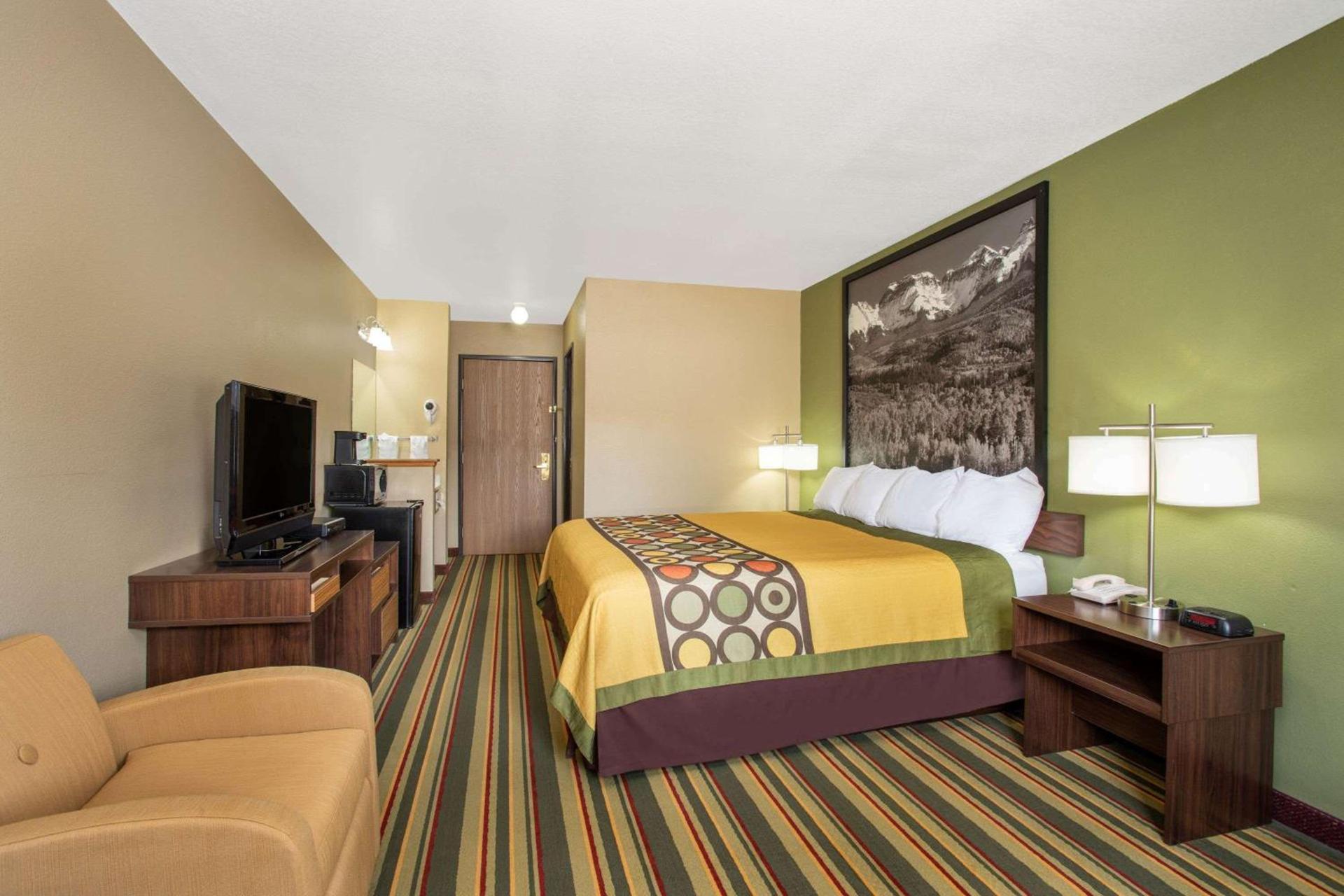 Super 8 by Wyndham Kremmling photo 8
