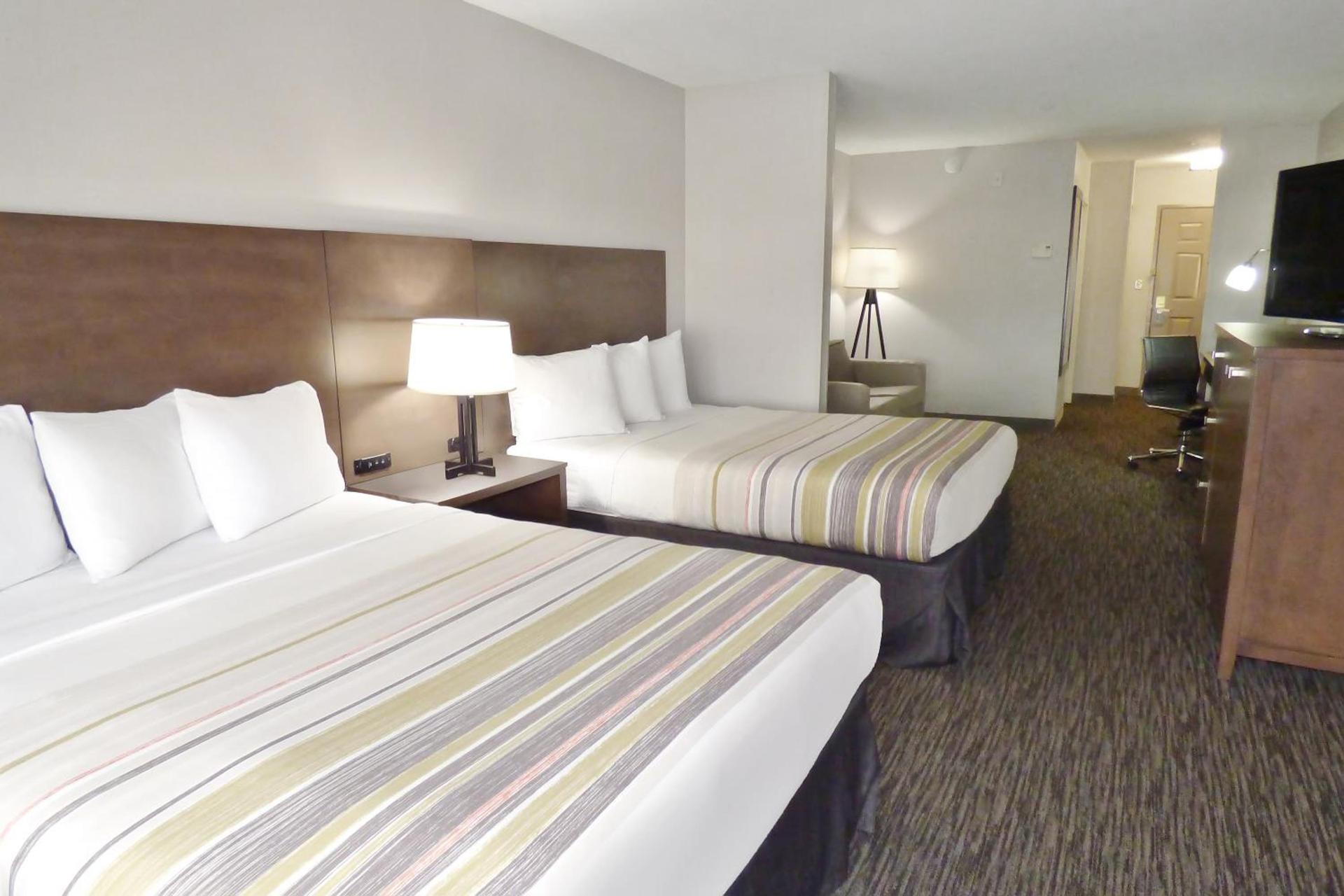 Country Inn & Suites by Radisson, Tampa-Brandon, FL photo 41