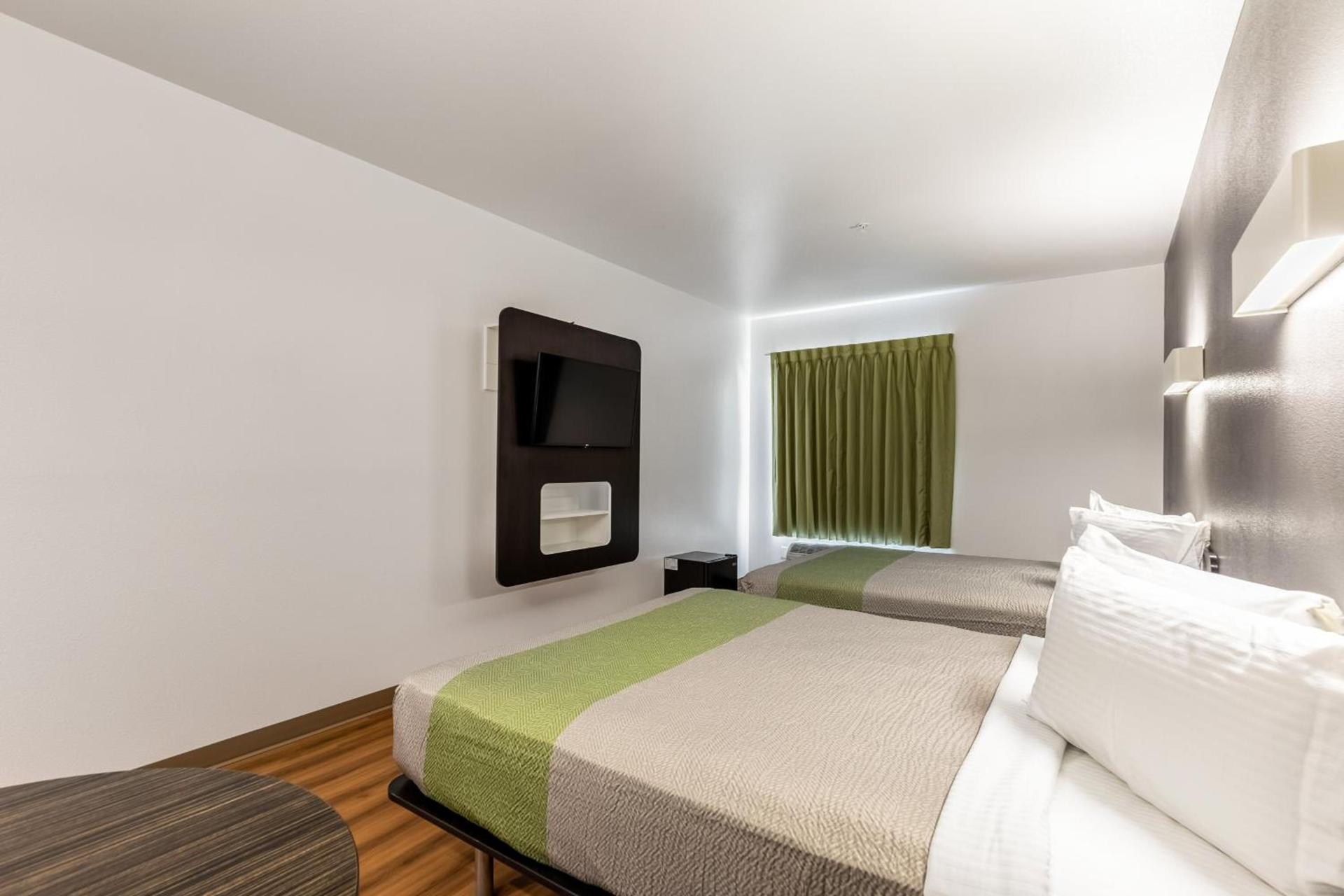 Motel 6-Las Vegas, NV - Motor Speedway photo 54
