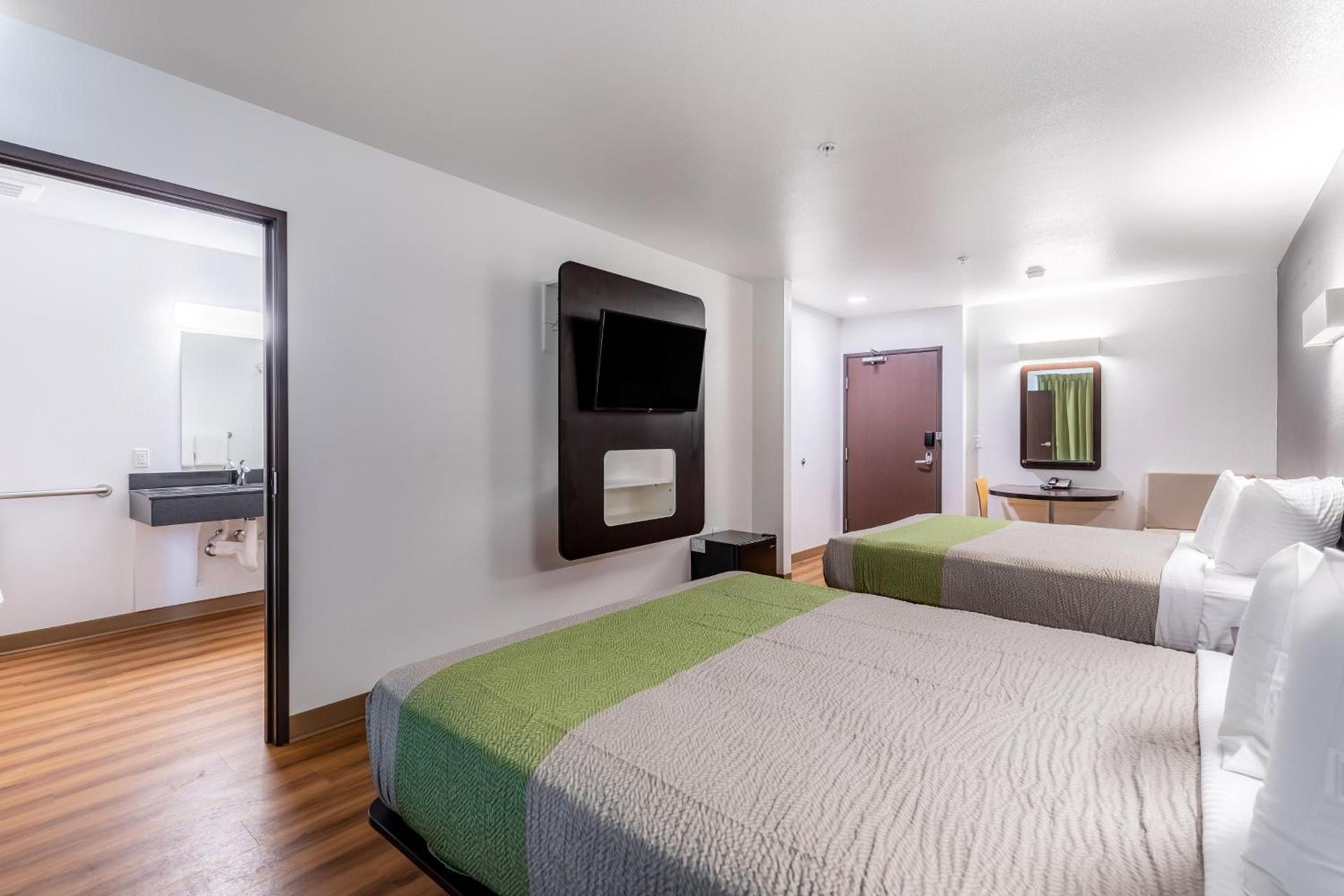 Motel 6-Las Vegas, NV - Motor Speedway photo 58