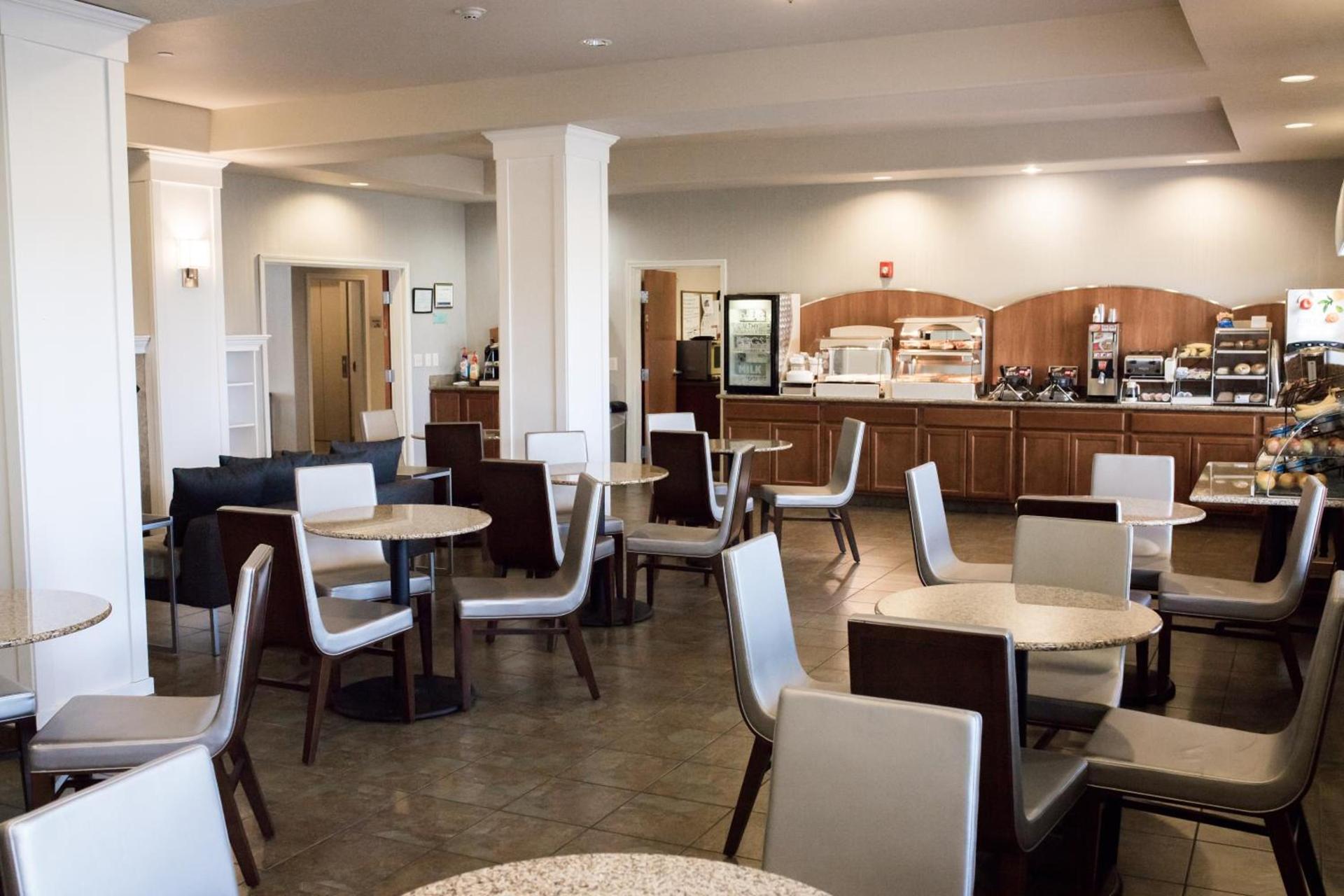 Wingate by Wyndham Moses Lake photo 49
