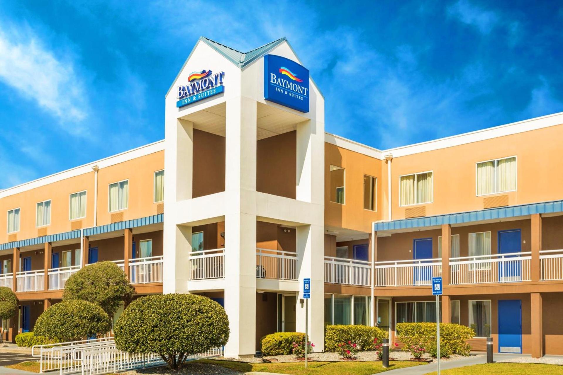 Baymont by Wyndham Savannah Midtown photo 21