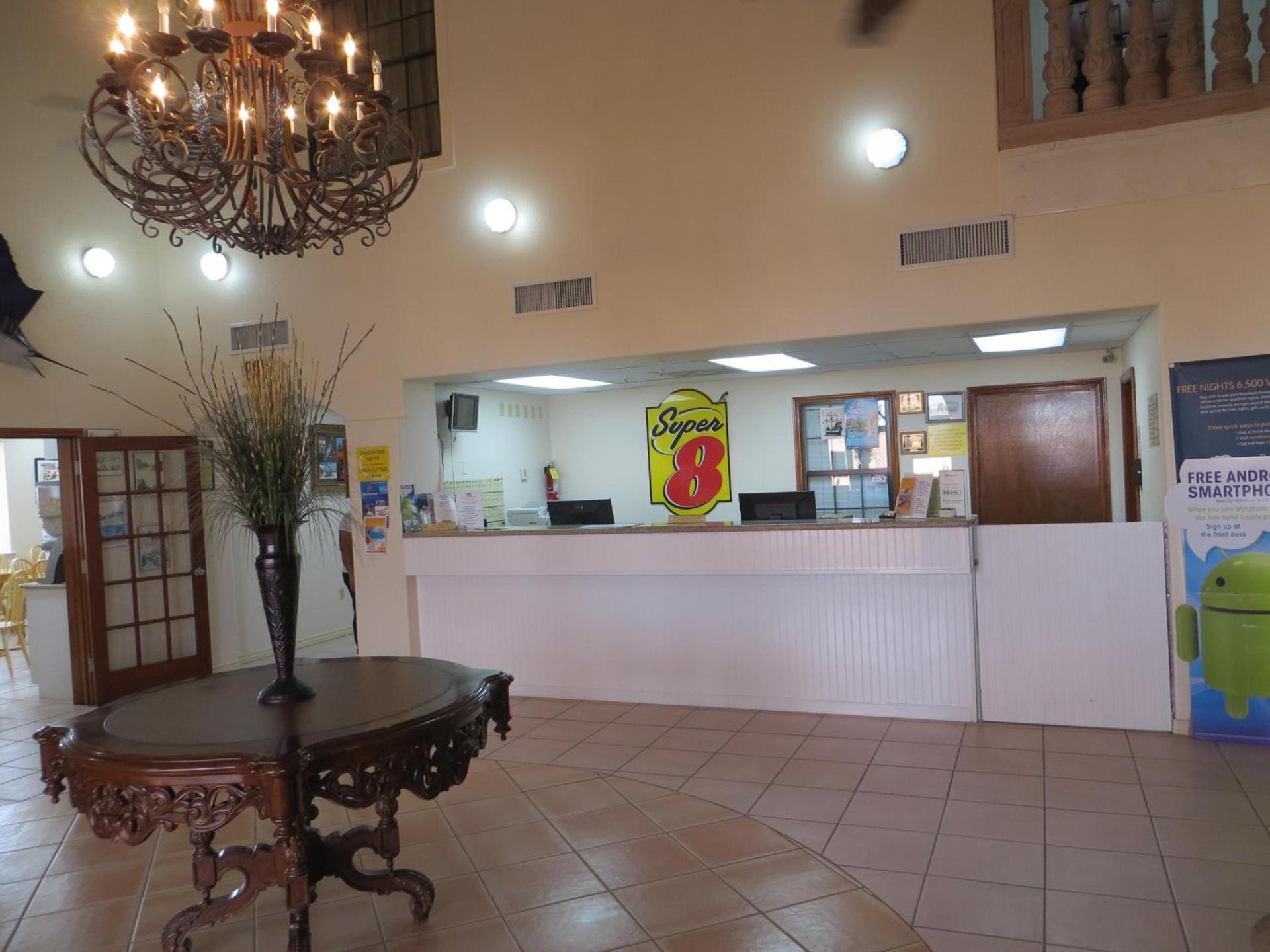 Super 8 by Wyndham South Padre Island photo 19