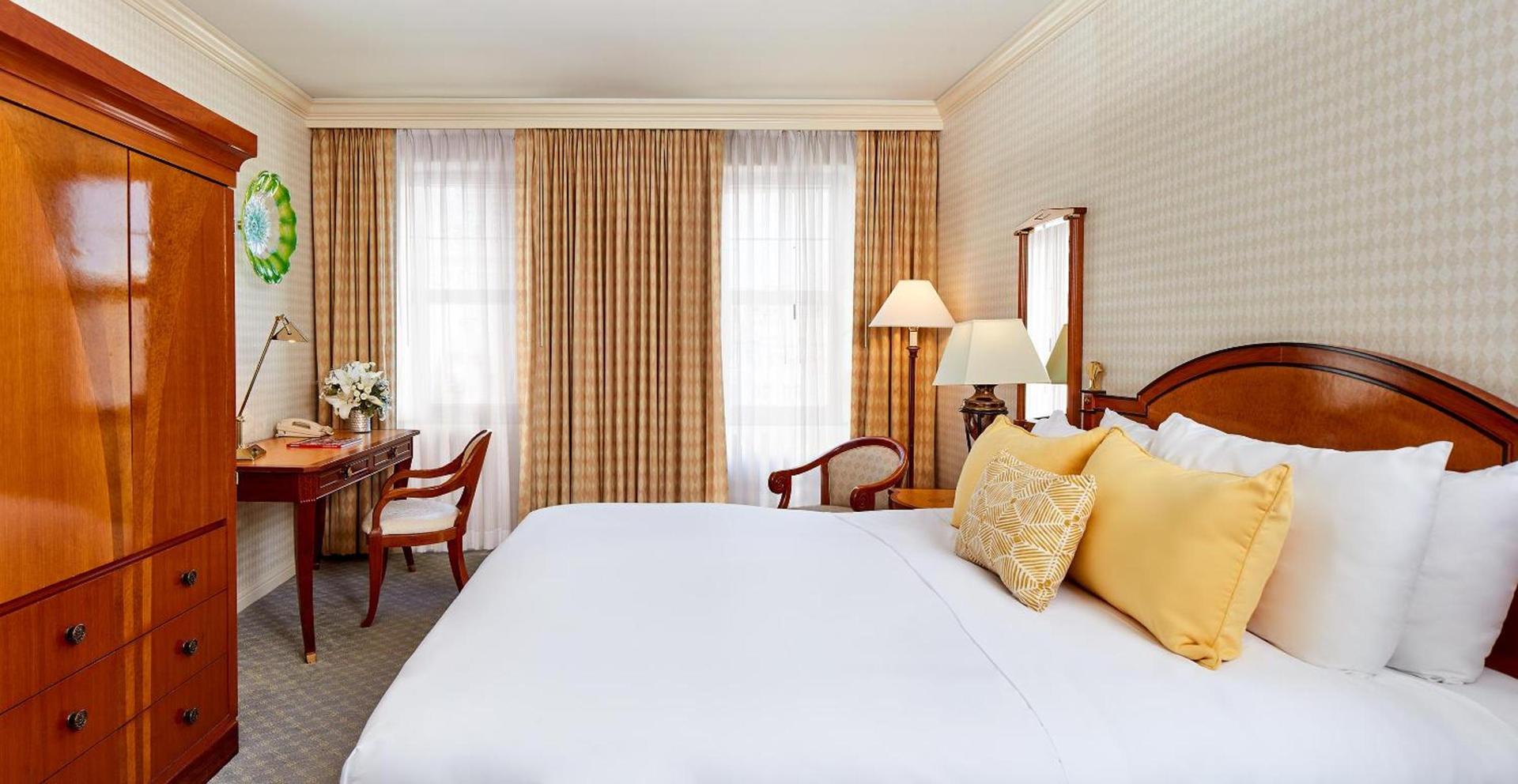 Orchard Hotel photo 7