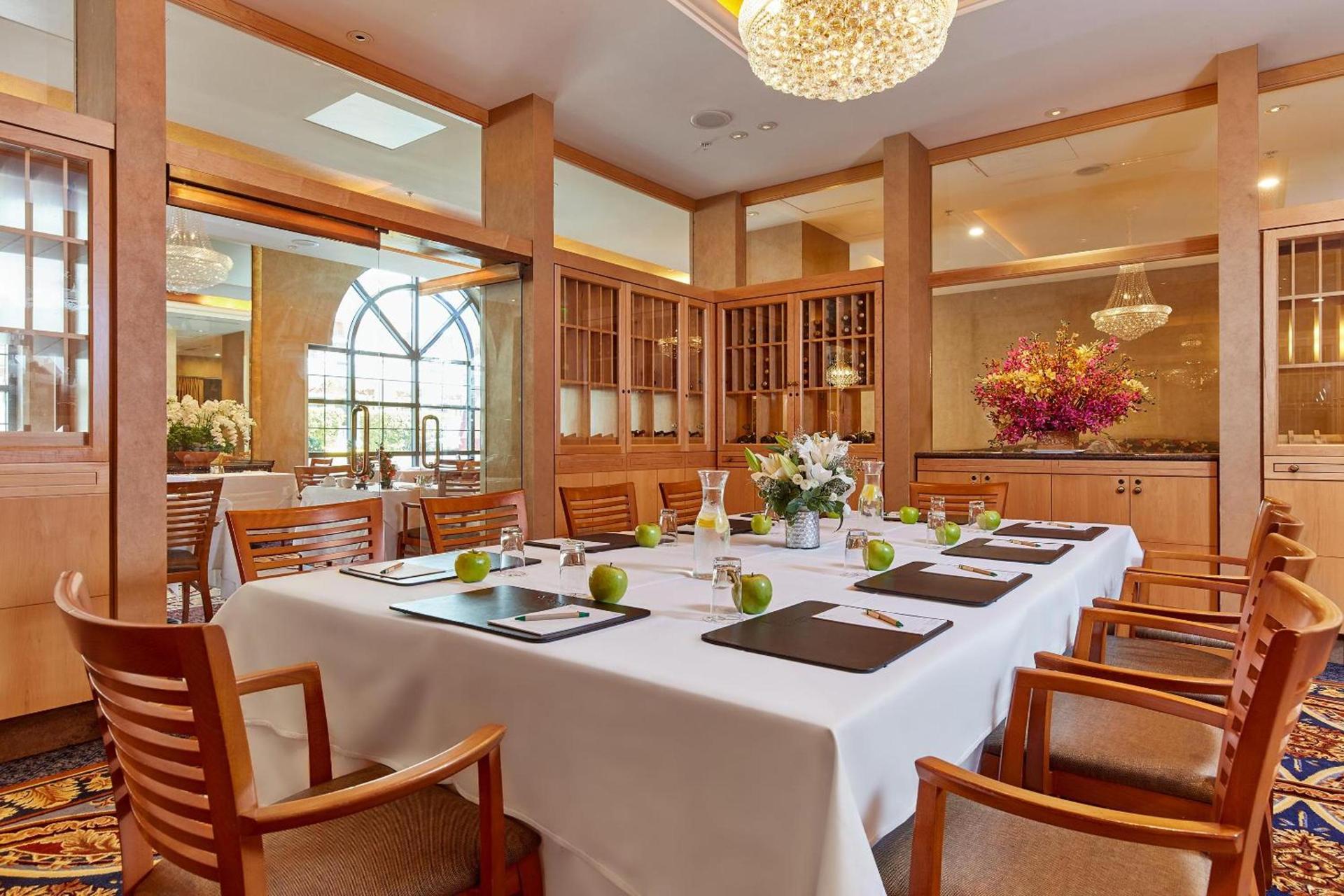 Orchard Hotel photo 27