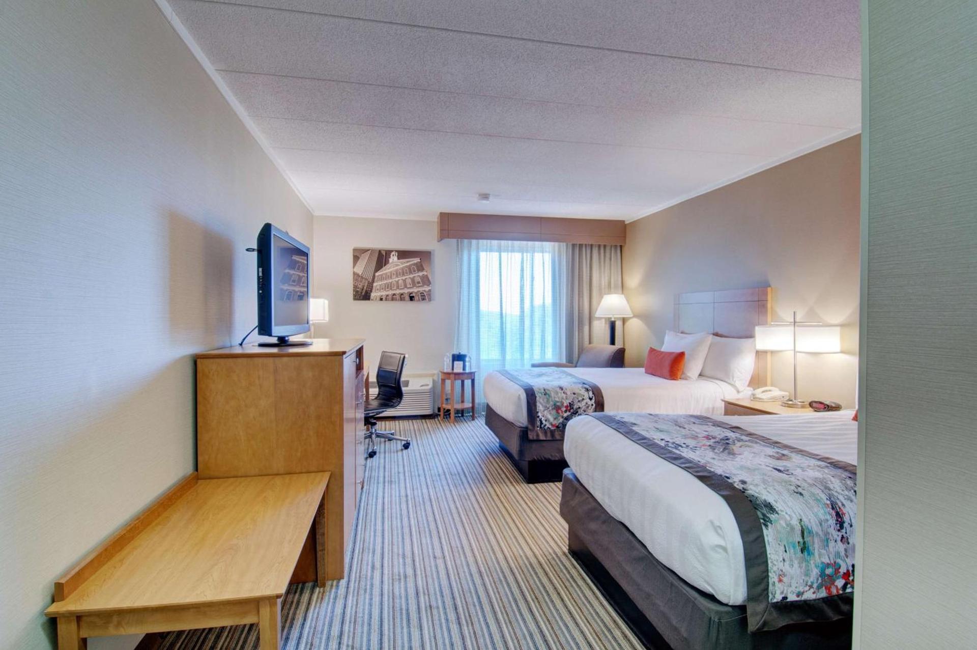 Best Western Plus Waltham Boston photo 17